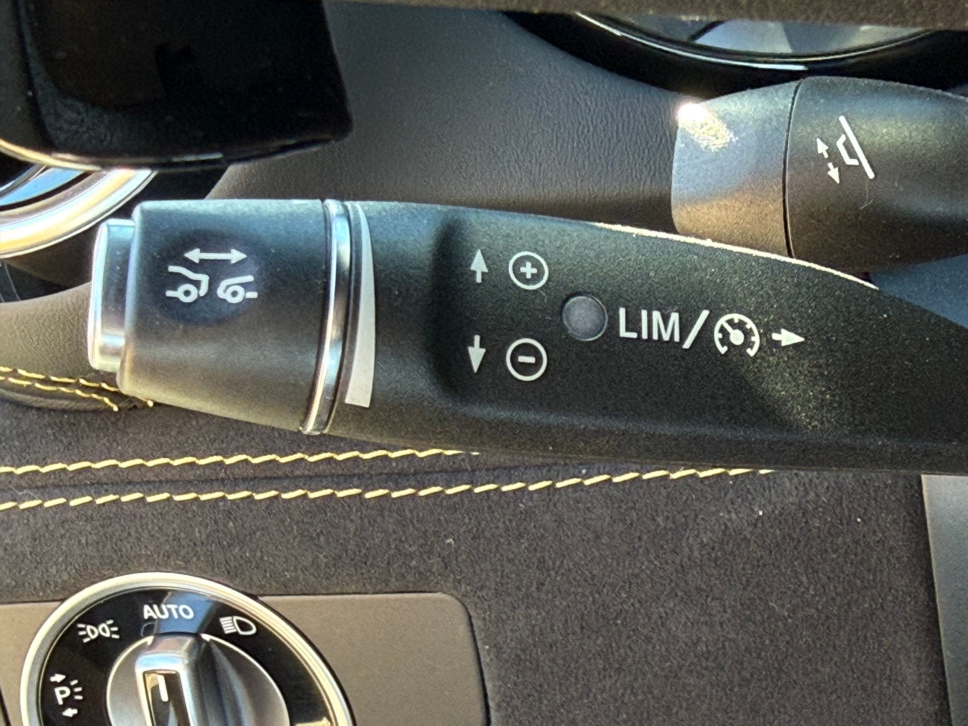 MERCEDES-BENZ AMG GT R Speedshift DCT-image-10
