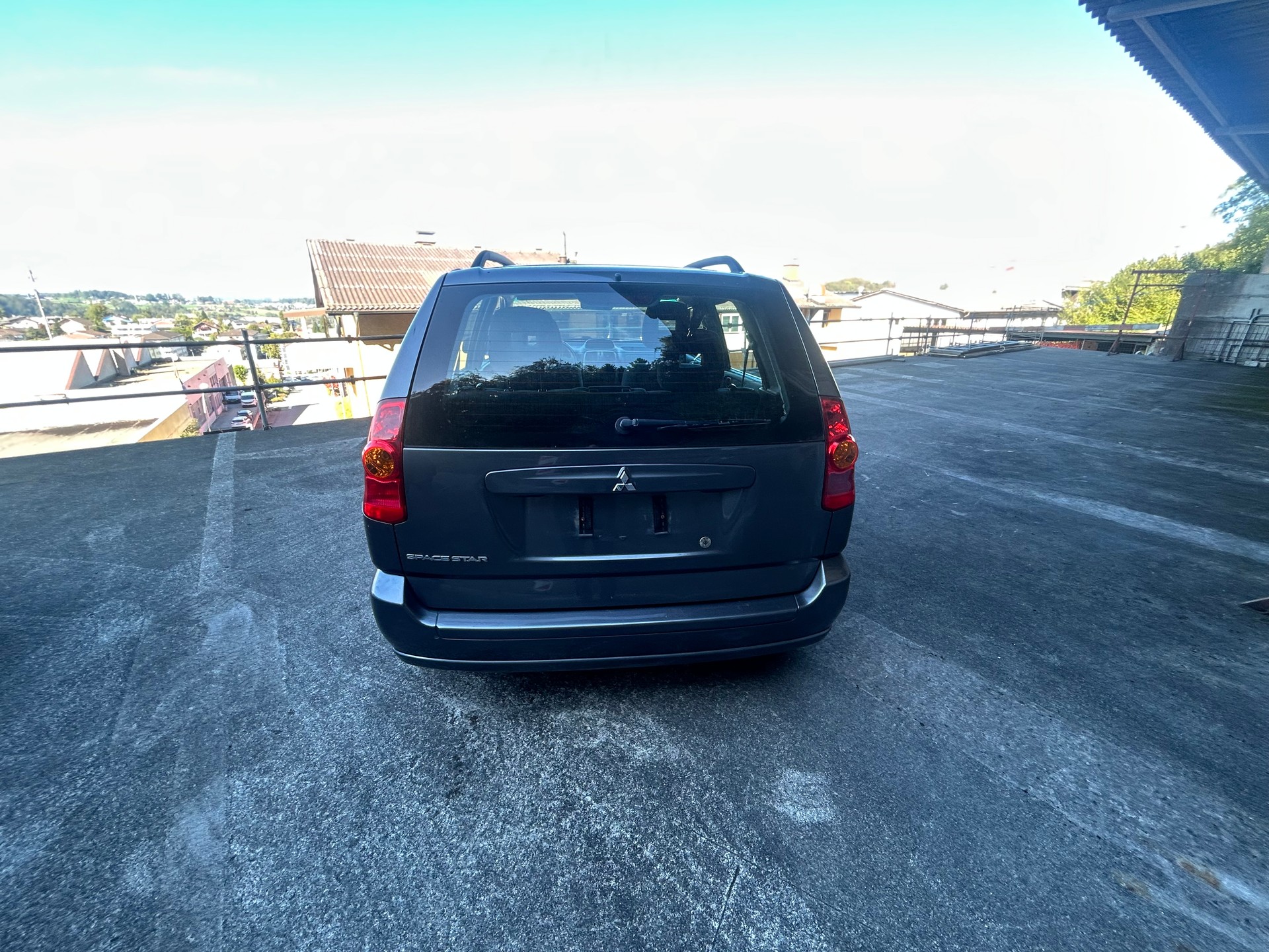 MITSUBISHI Space Star 1.6 16V Premium-image-3