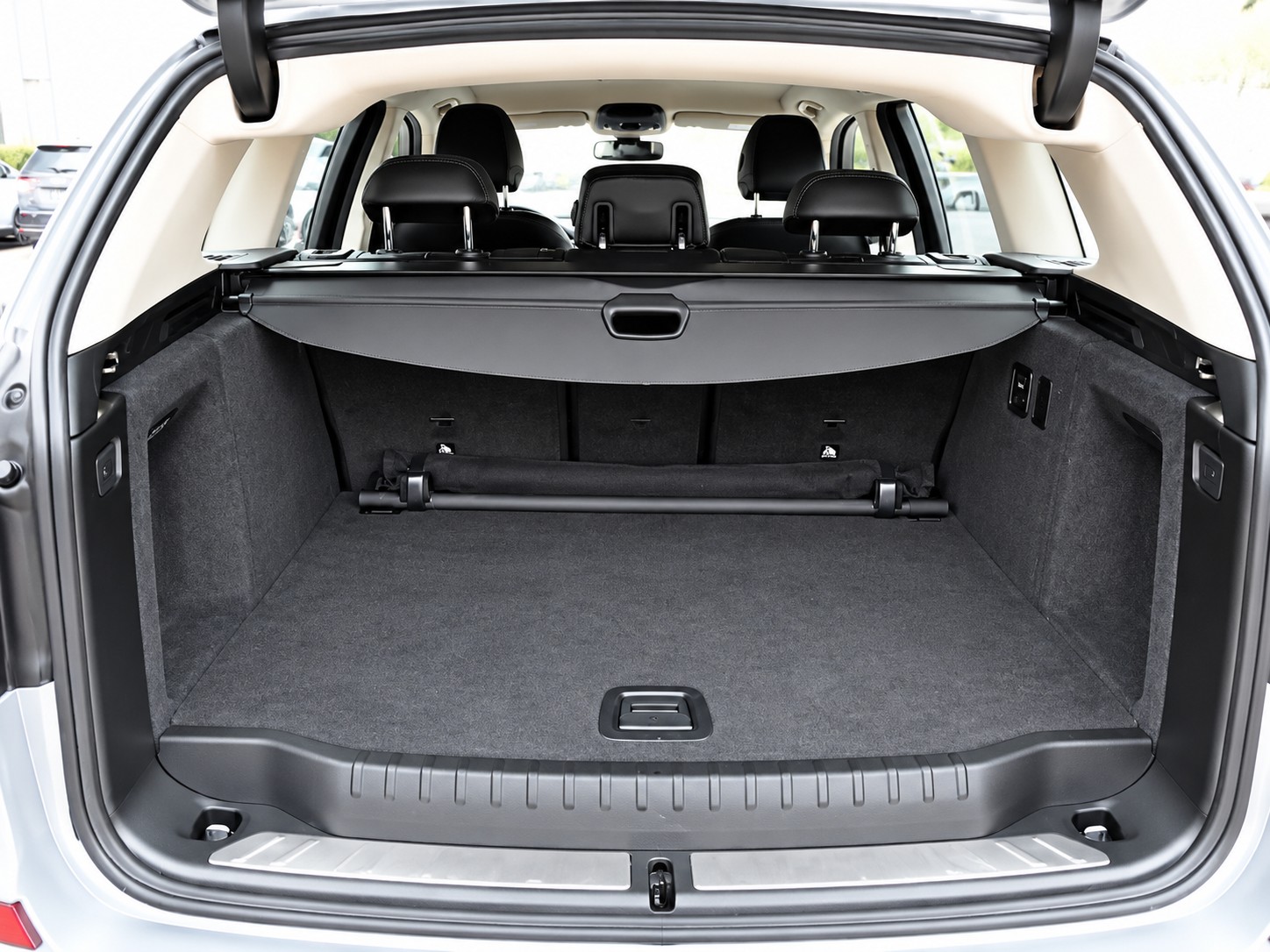 BMW X3 xDrive 20d Steptronic ** mit Voll-Leder Ausstattung ** G-Navi **-image-5