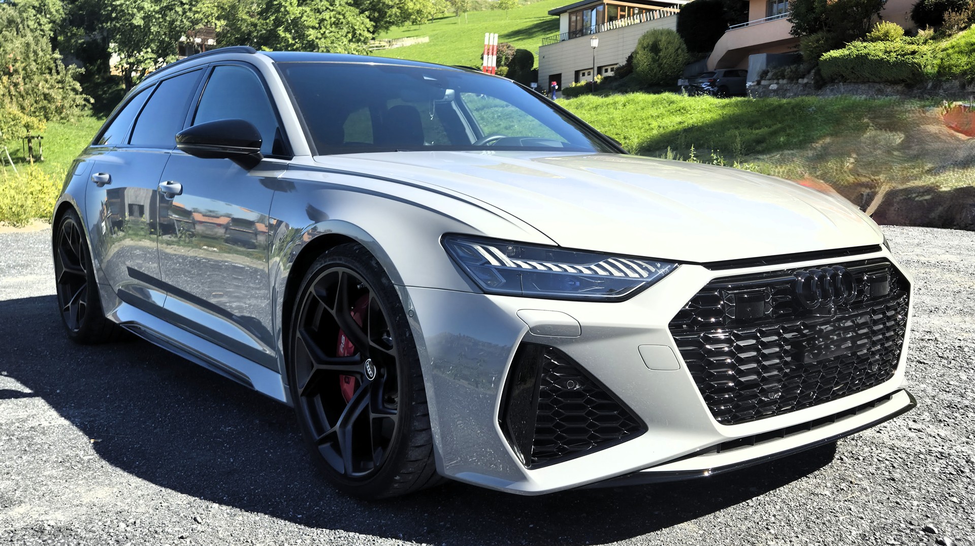 AUDI 4.0 V8 TFSI performance quattro T-Tronic