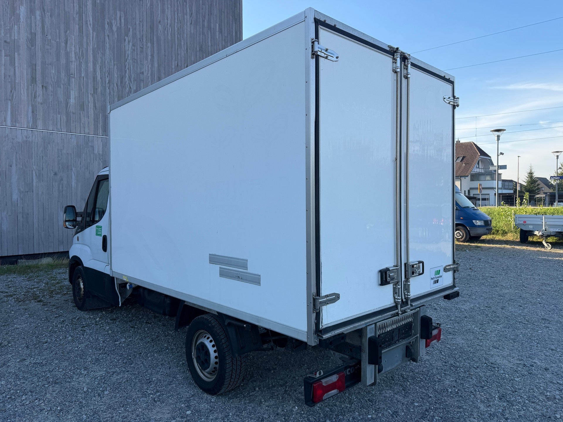IVECO 35 S 13-image-3