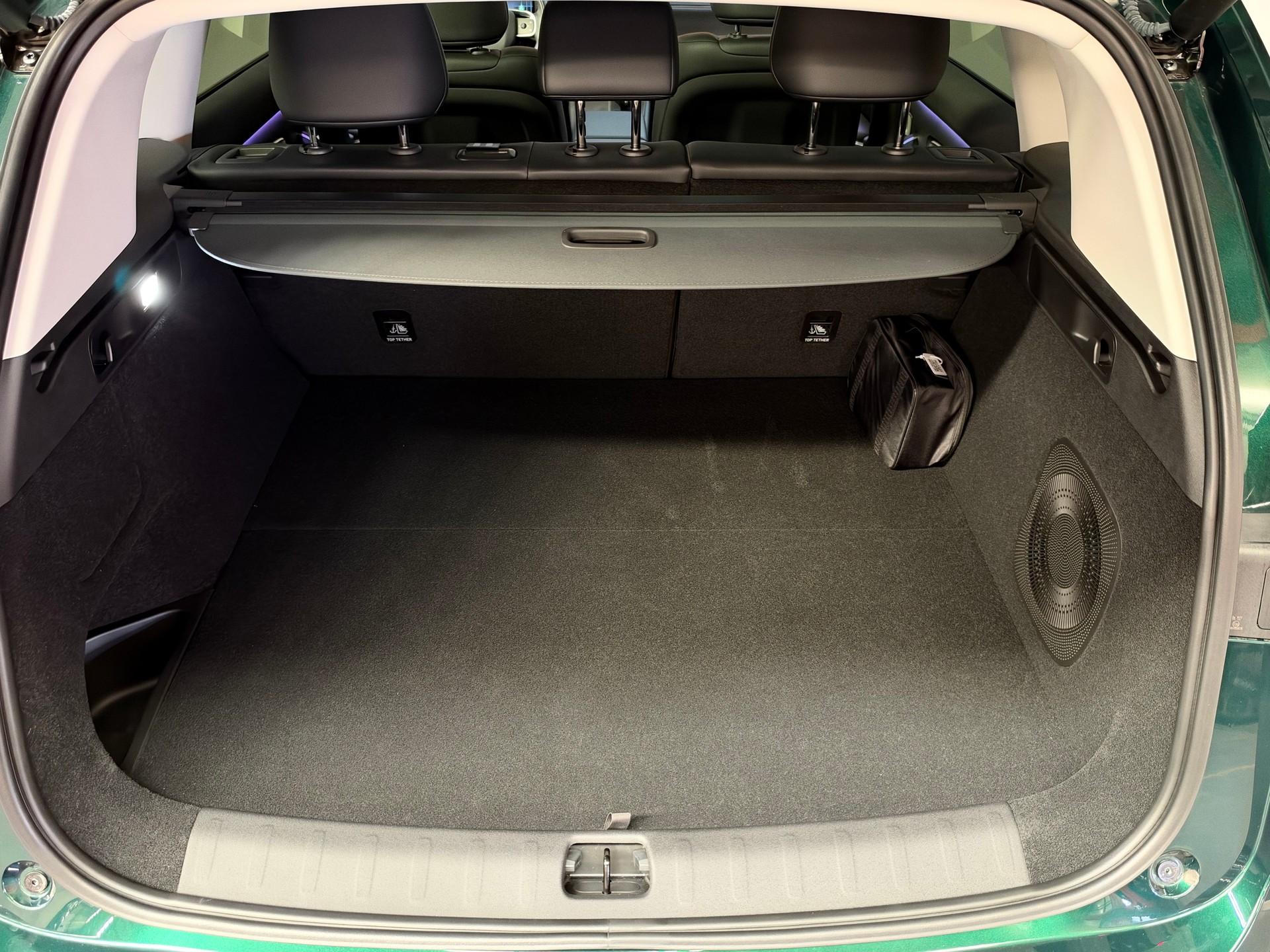 LEAPMOTOR C10 REEV 28kWh Design-image-10
