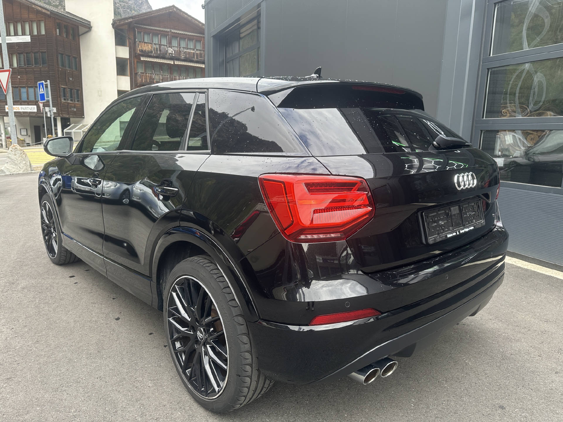 AUDI Q2 2.0 40 TFSI Sport quattro S-Tronic-image-5