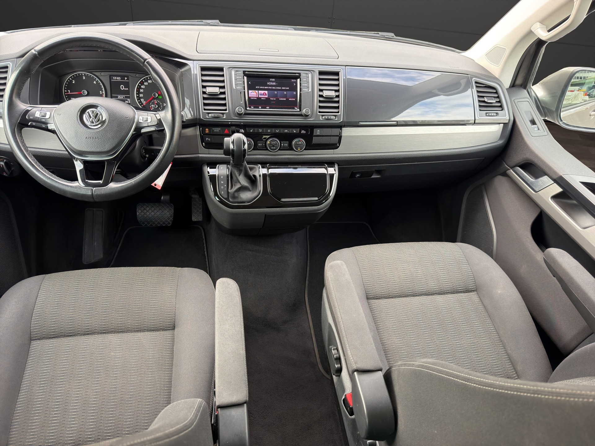VW T6 Multivan 2.0 Bi-TDI 199PS Comfortline 4Motion DSG-image-9