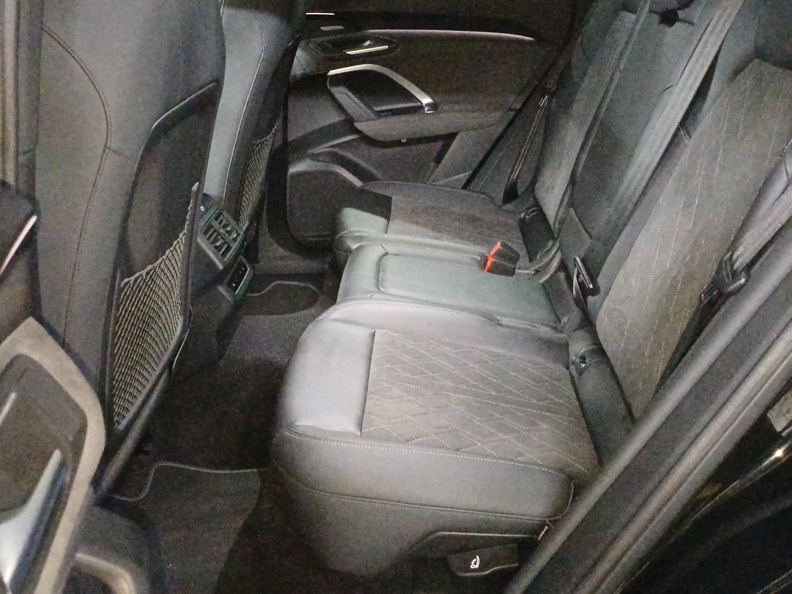 AUDI Q5 TFSI quatto 150 kW S-tronic-image-11