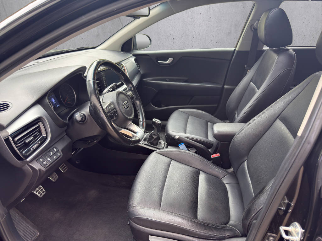 KIA Stonic 1.0 T-GDi-image-8