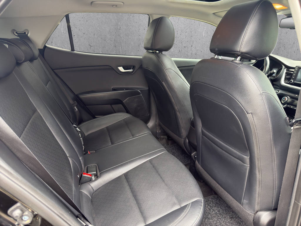 KIA Stonic 1.0 T-GDi-image-12
