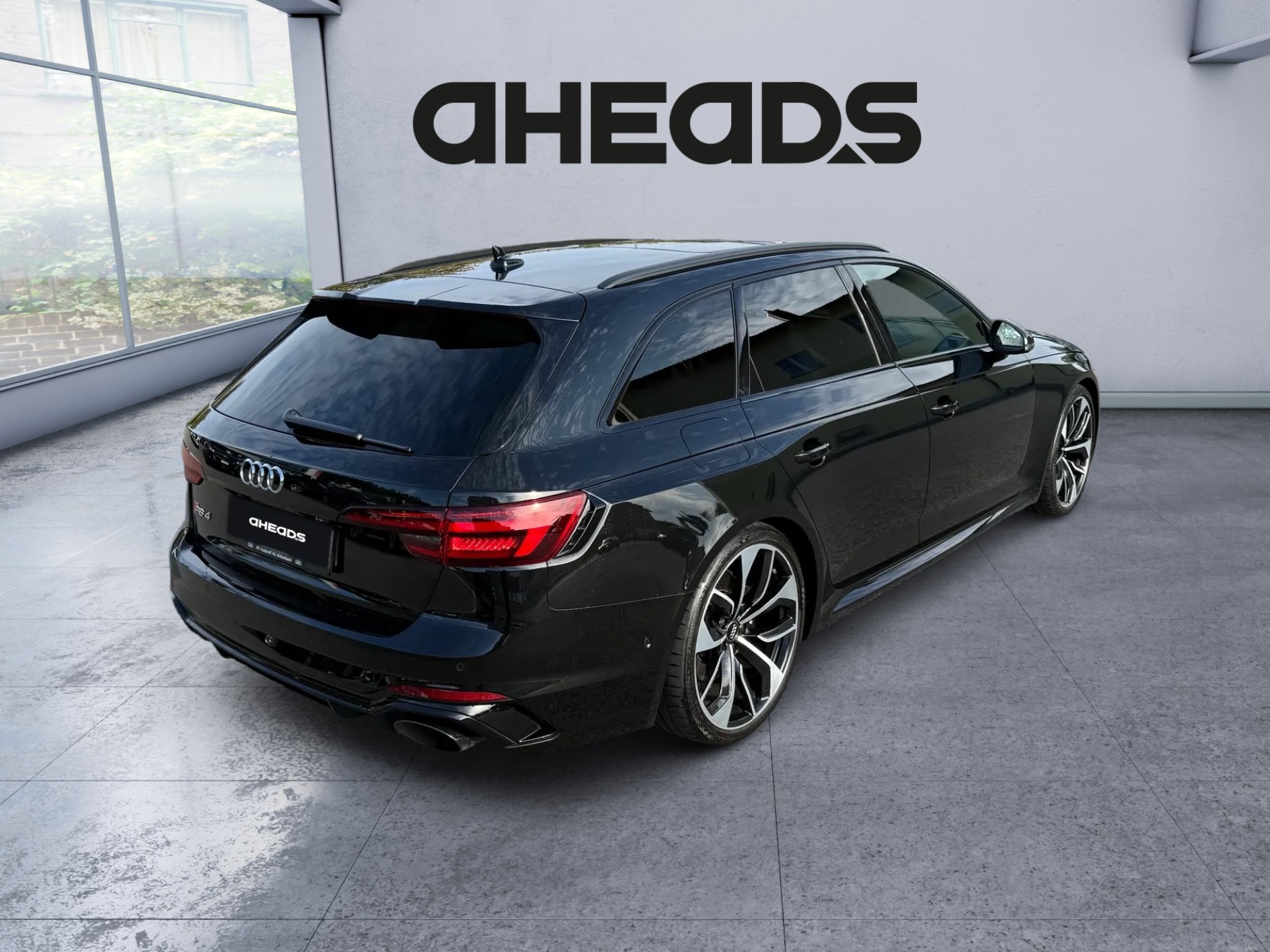 AUDI RS4 Avant 2.9 TFSI quattro tiptronic-image-4