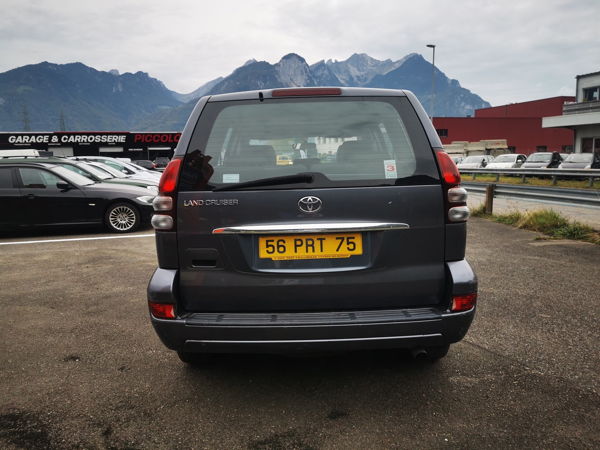 TOYOTA Land Cruiser 4.0 V6 Linea Sol-image-14