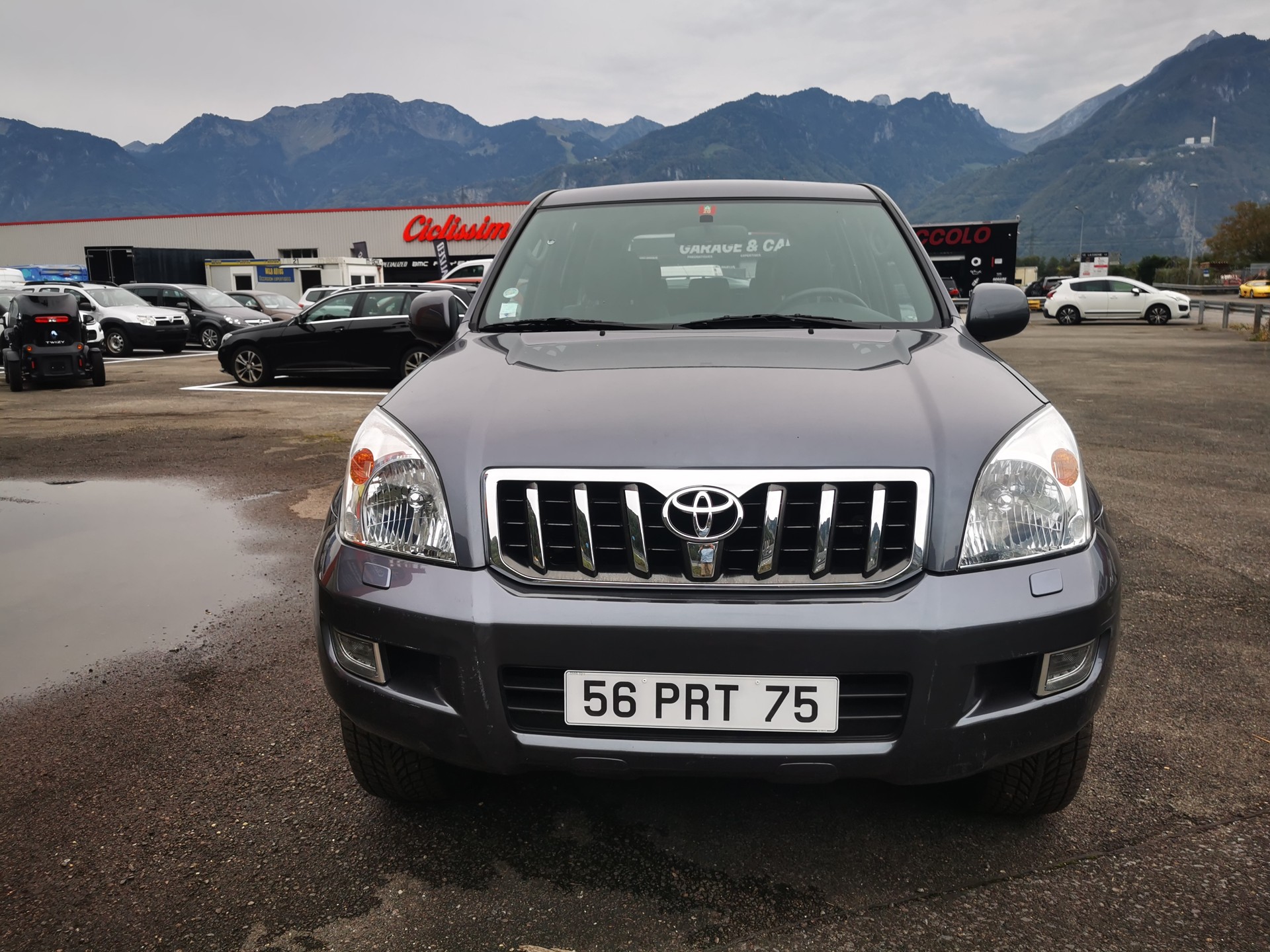 TOYOTA Land Cruiser 4.0 V6 Linea Sol-image-5