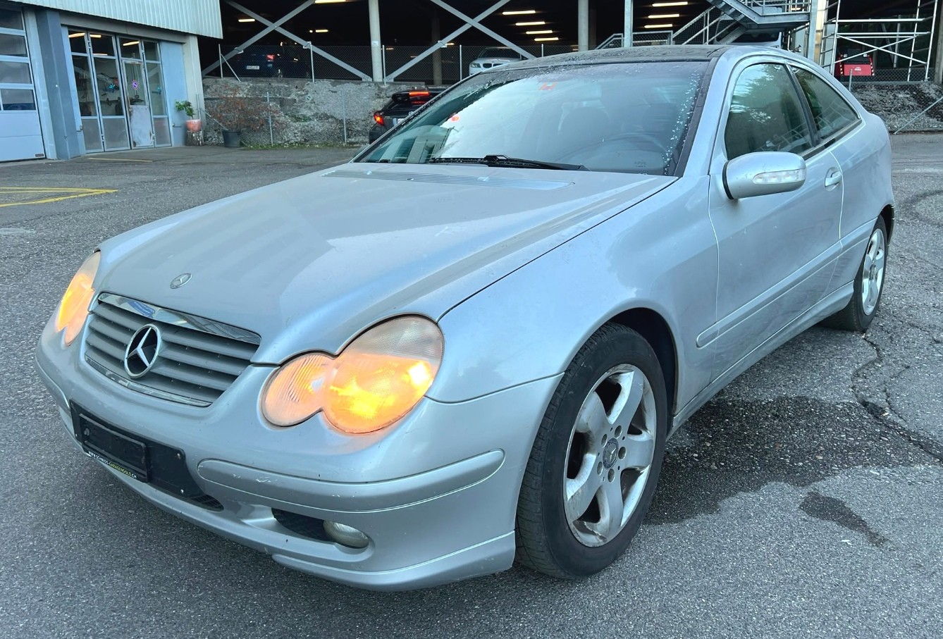 MERCEDES-BENZ C 200 Kompressor Automat-image-2