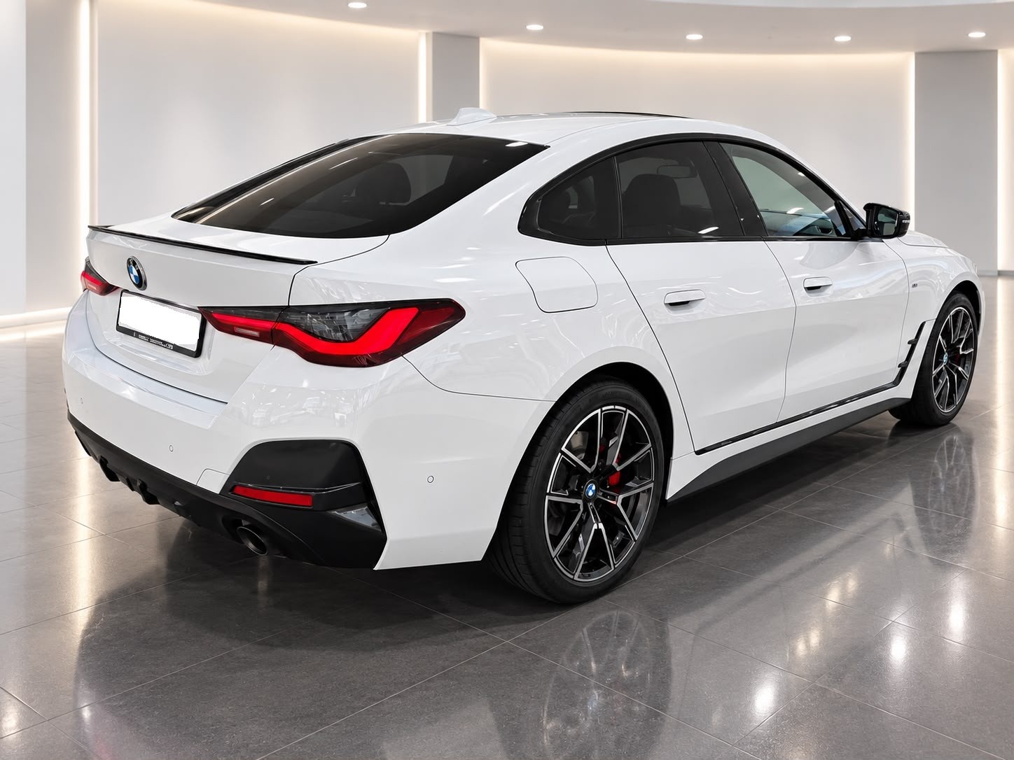 BMW 420i Gran Coupé M Sport Steptronic-image-2