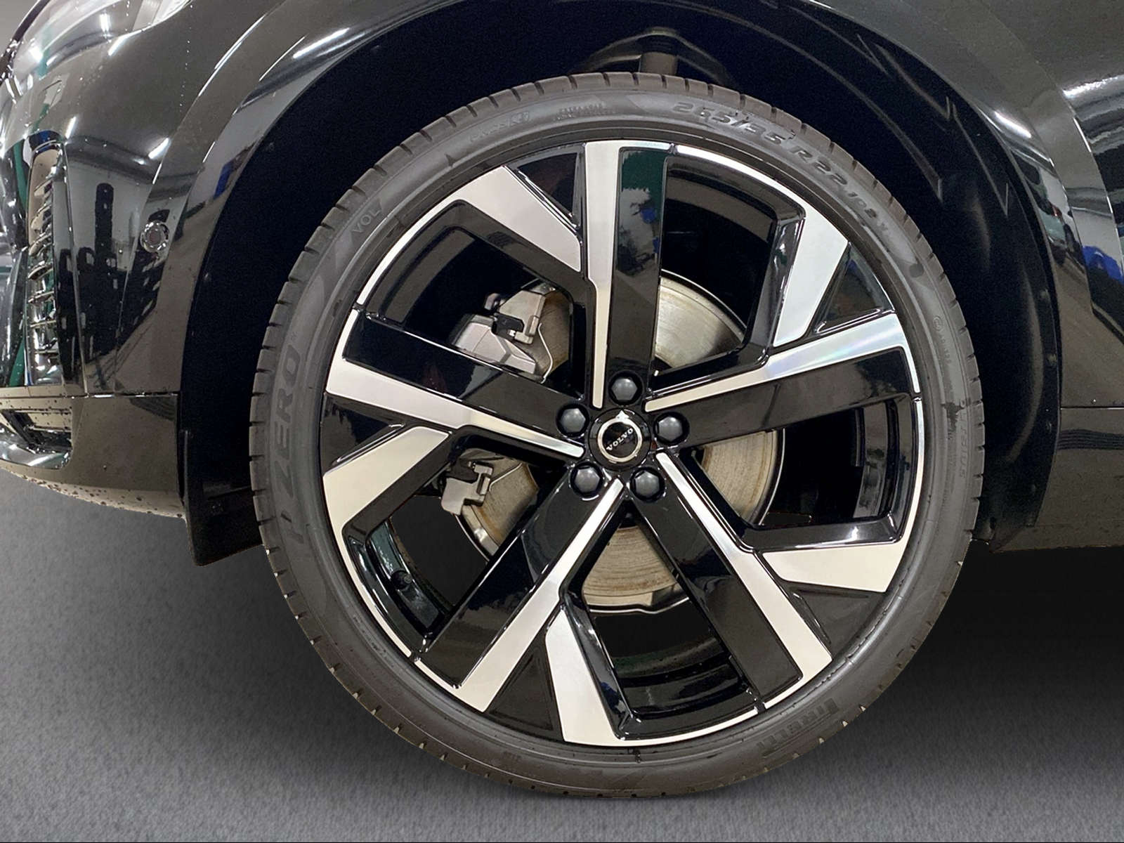 VOLVO XC60 2.0 T8 TE Black Edition eAWD-image-18