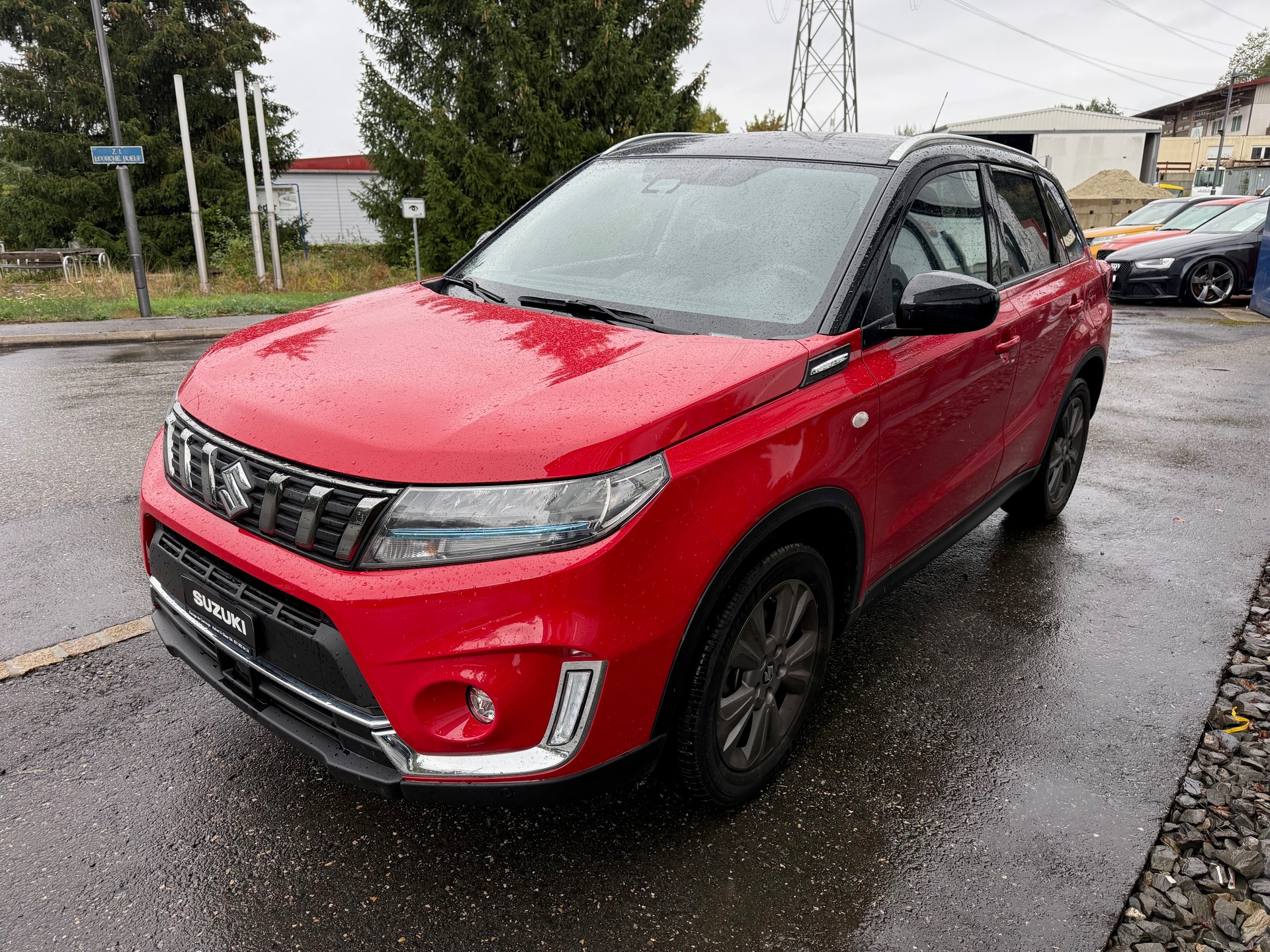 SUZUKI Vitara 1.5 Hybrid Compact + 4x4 AGS-image-2