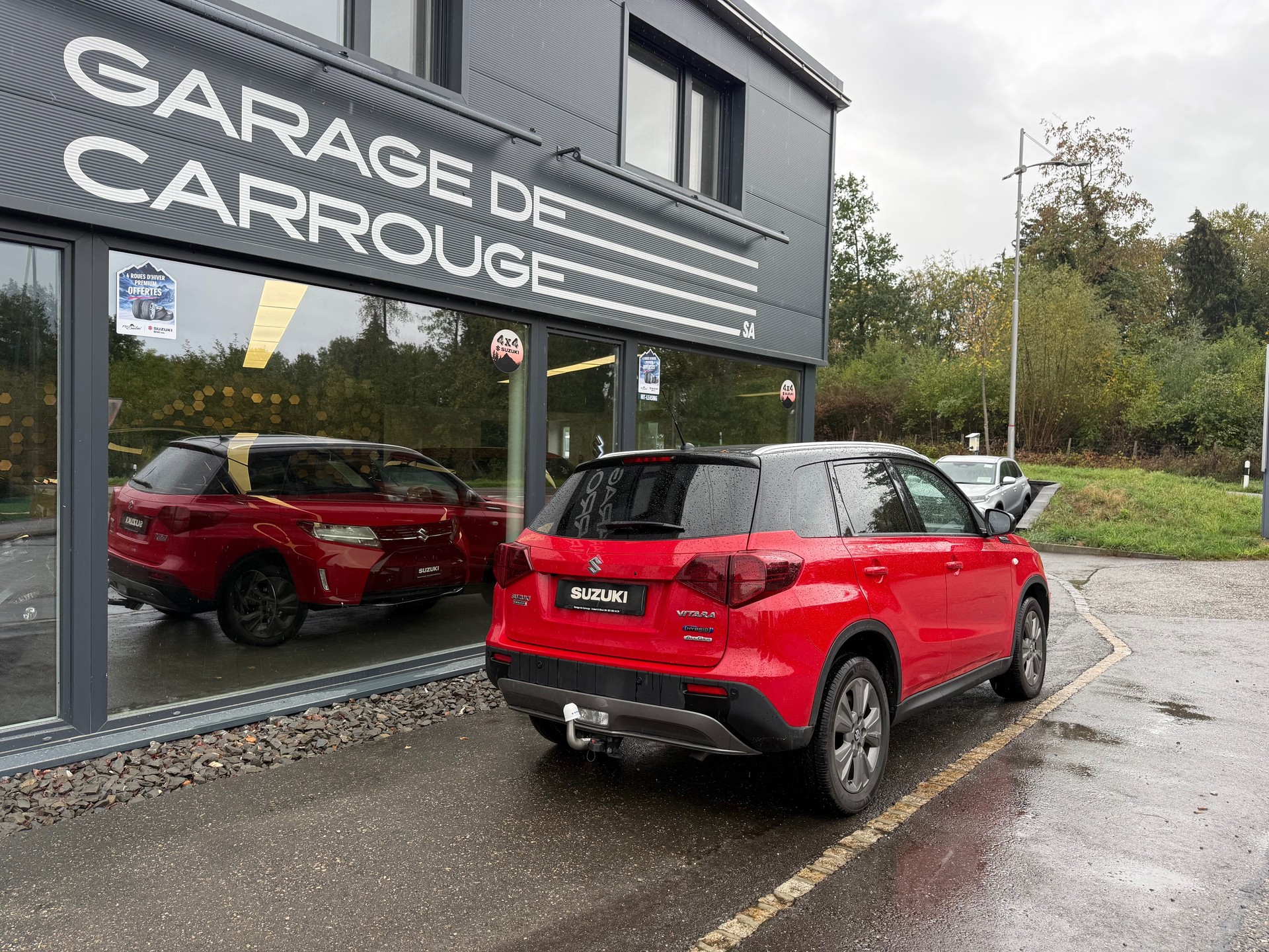 SUZUKI Vitara 1.5 Hybrid Compact + 4x4 AGS-image-5