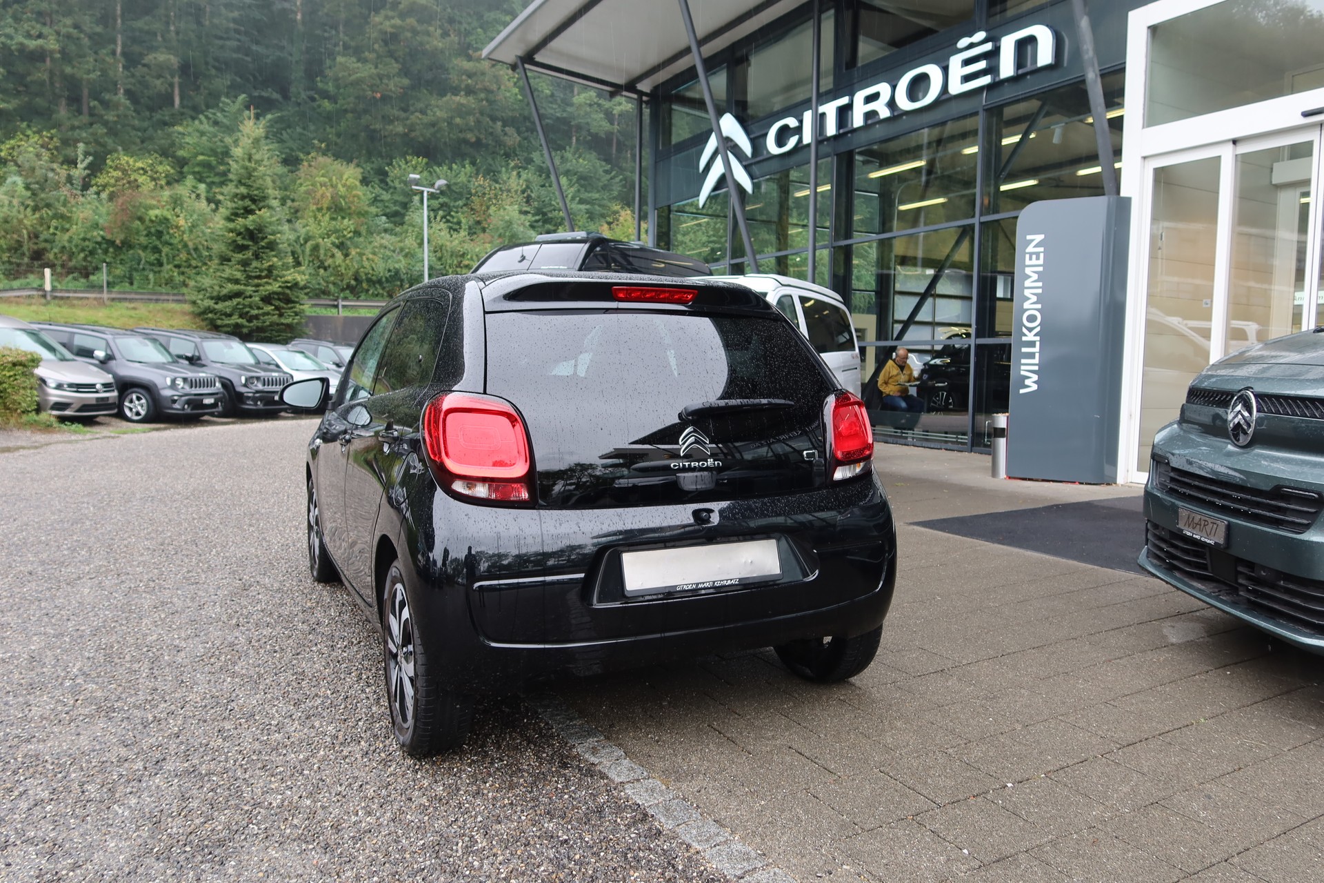 CITROEN C1 1.0 VTi Shine S&S-image-5