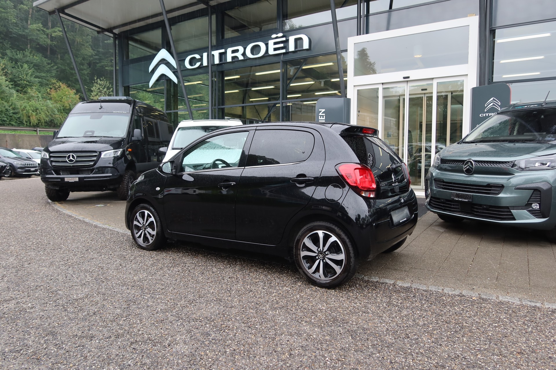 CITROEN C1 1.0 VTi Shine S&S-image-4