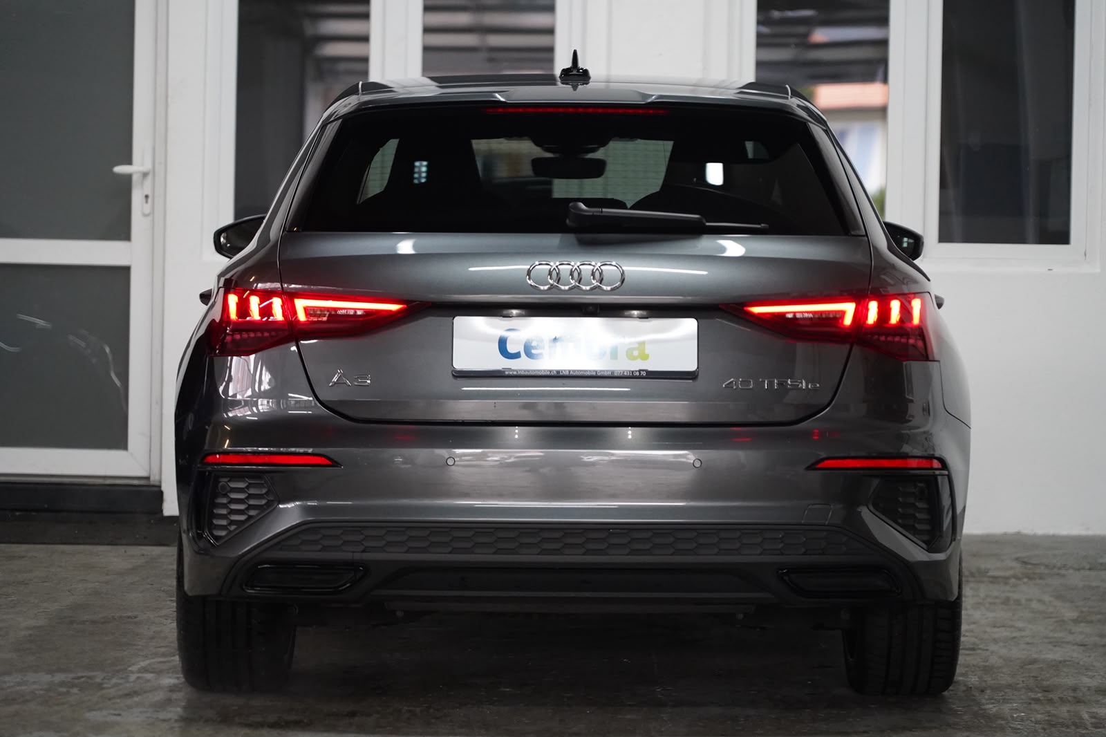 AUDI A3 Sportback 40 TFSI e S line S-tronic-image-6