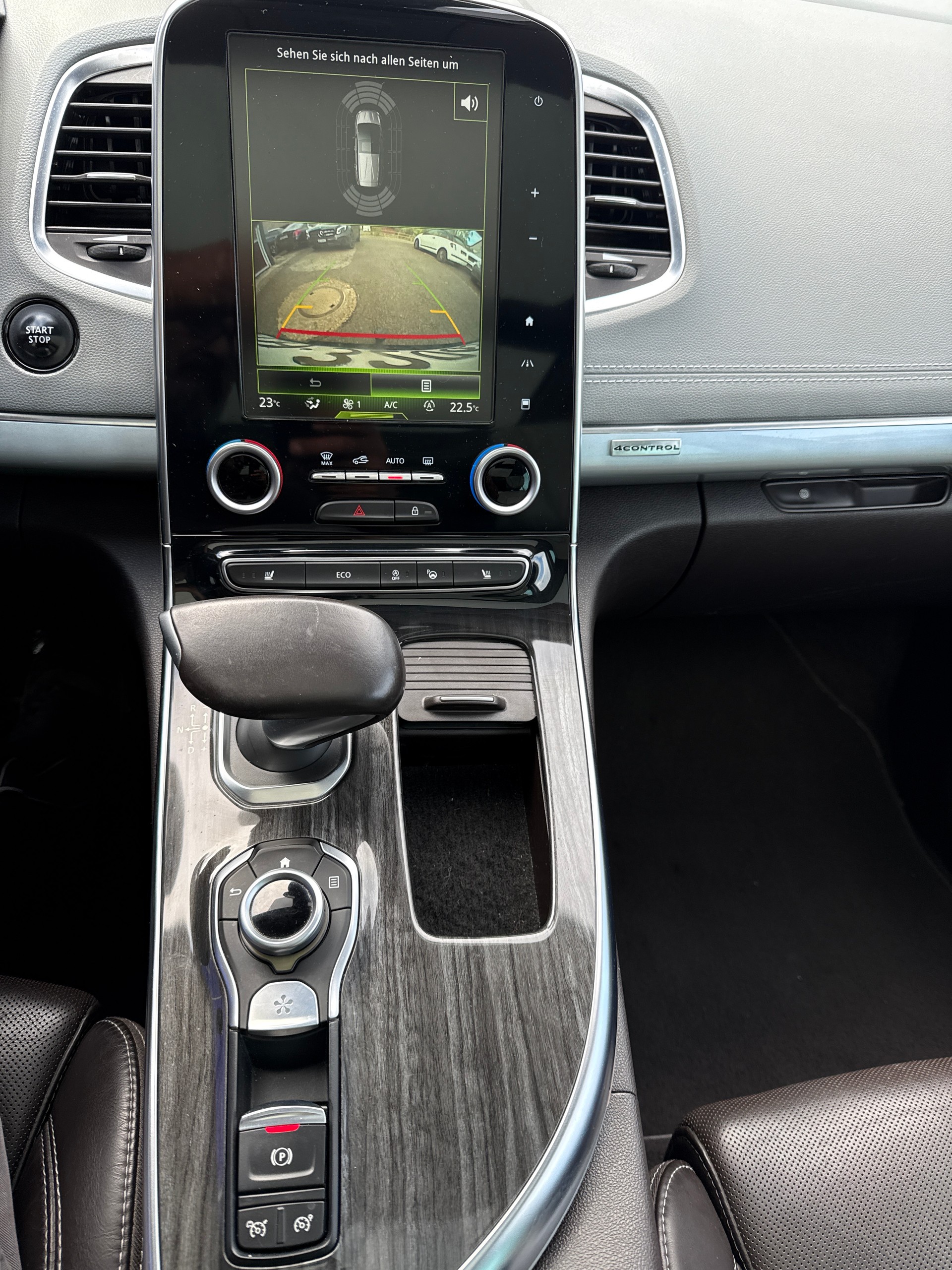 RENAULT Espace 1.6 dCi Initiale Paris EDC-image-9