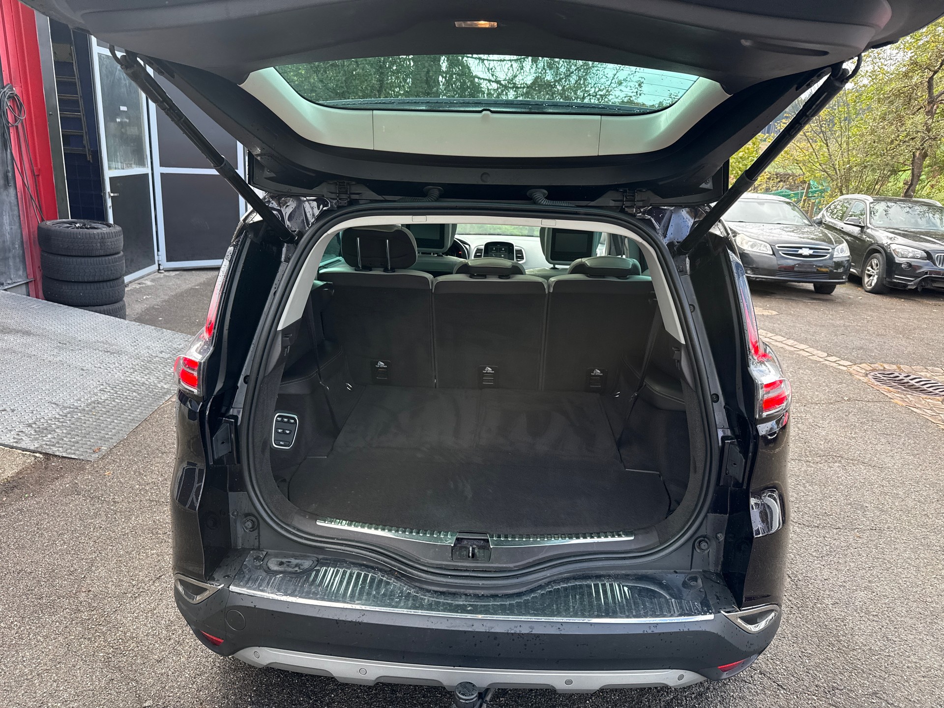 RENAULT Espace 1.6 dCi Initiale Paris EDC-image-22