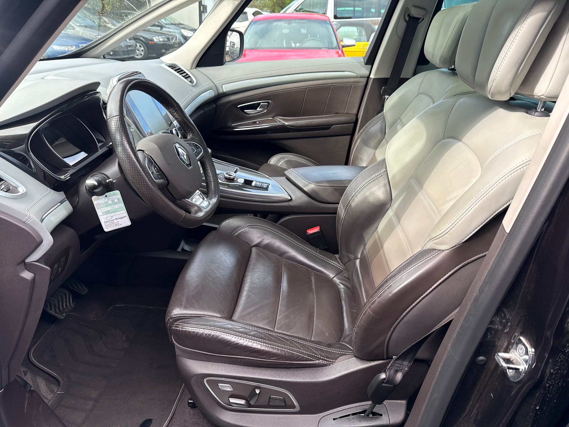 RENAULT Espace 1.6 dCi Initiale Paris EDC-image-12