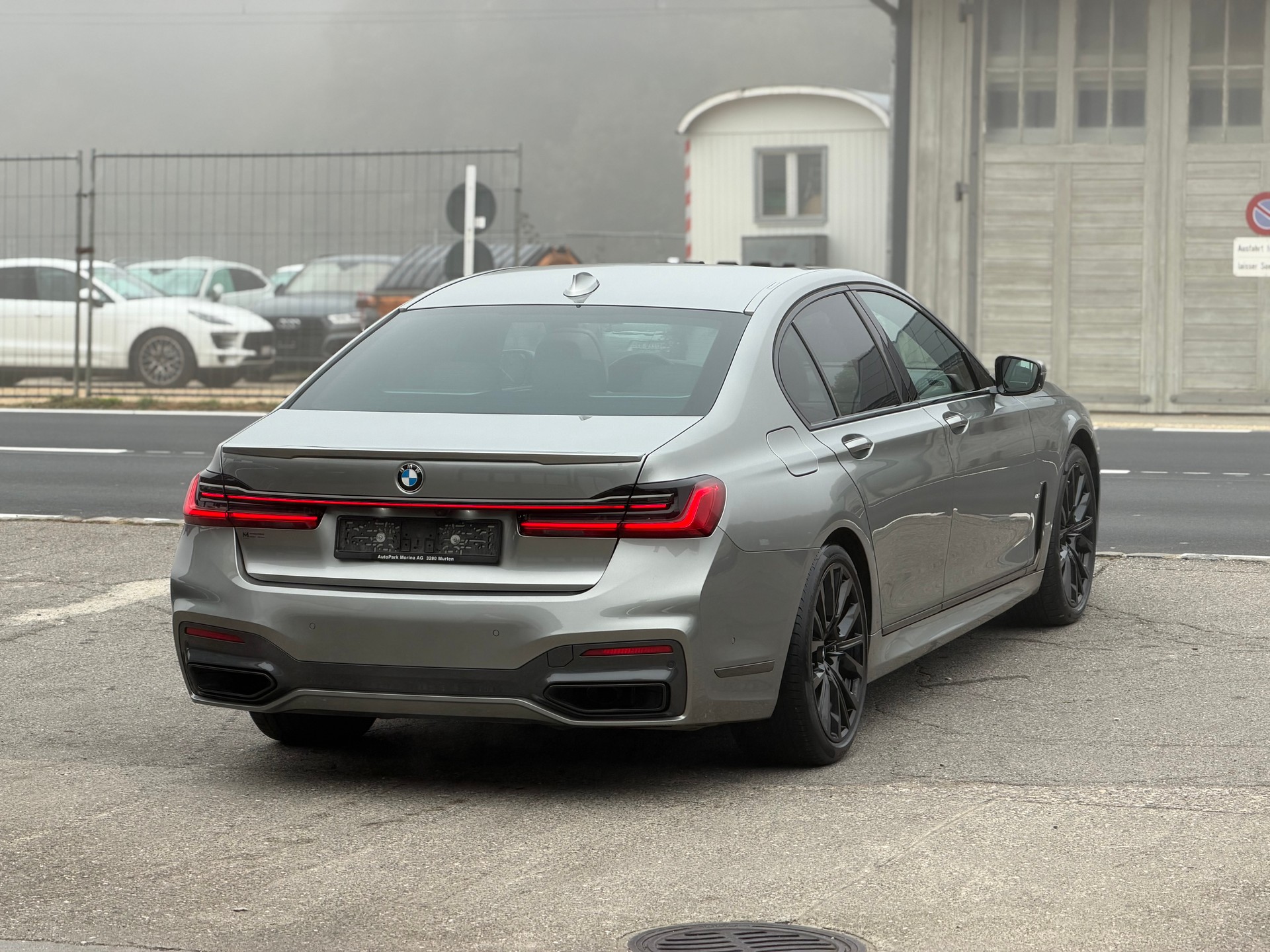 BMW 730d xDrive M-Sport 48V Steptronic-image-4