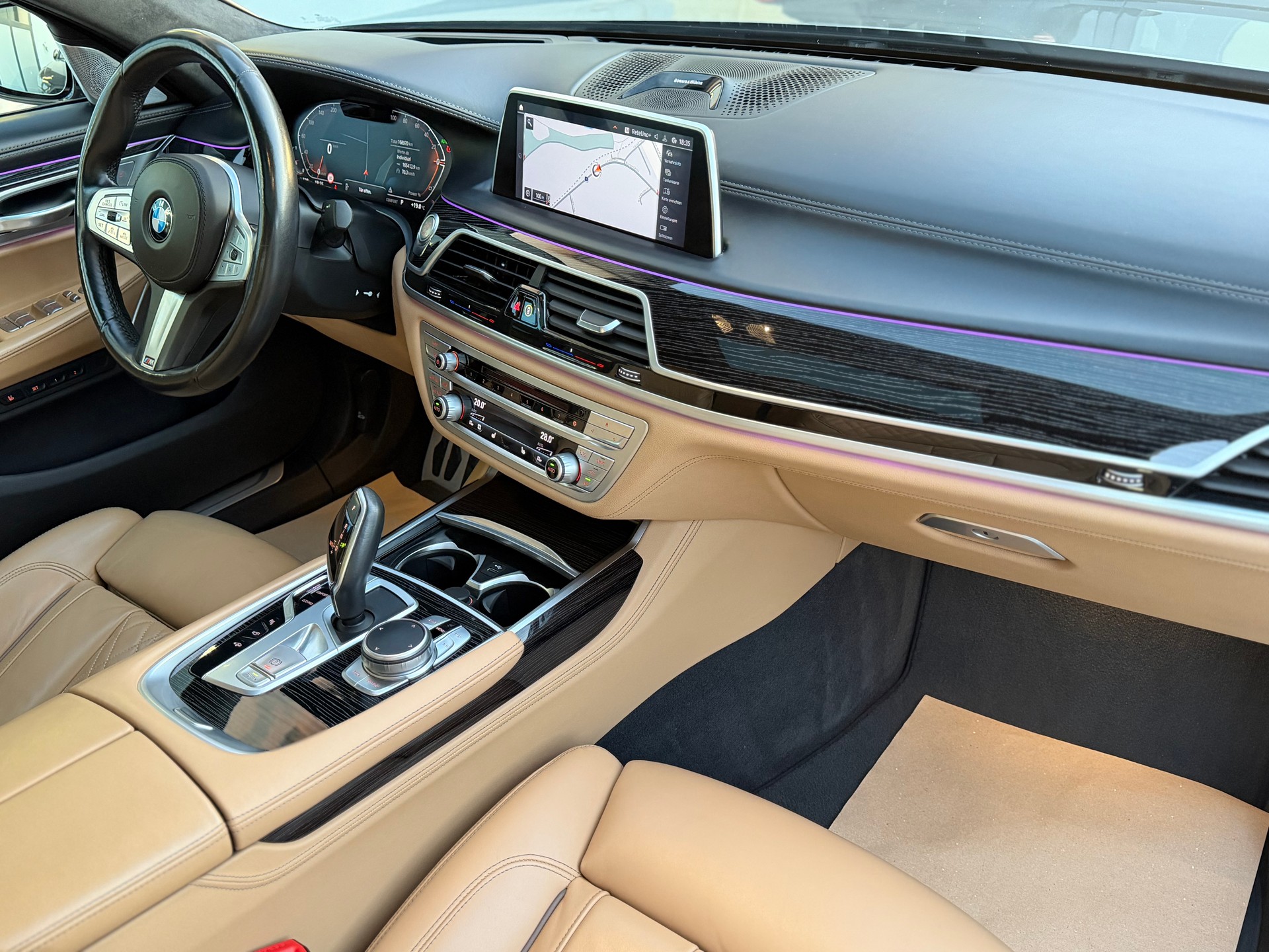 BMW 730d xDrive M-Sport 48V Steptronic-image-15