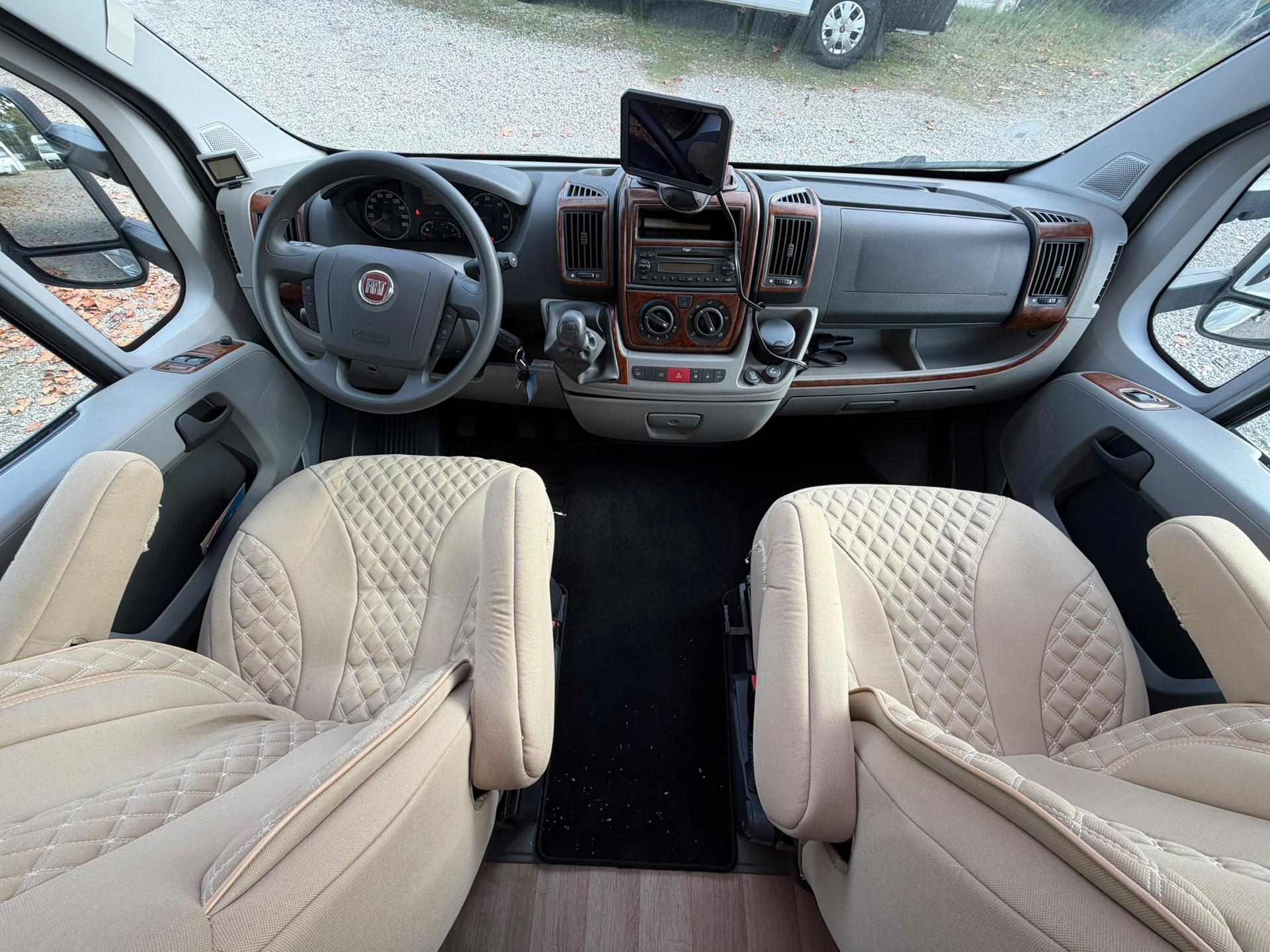 FIAT ***2.3JTD 130PS***CHAUSSON WELCOME SWEET *** SEHR COMPACT***NUR 5.90 METER-LANG***NUR 43000TKM***HUBBETT***-image-26