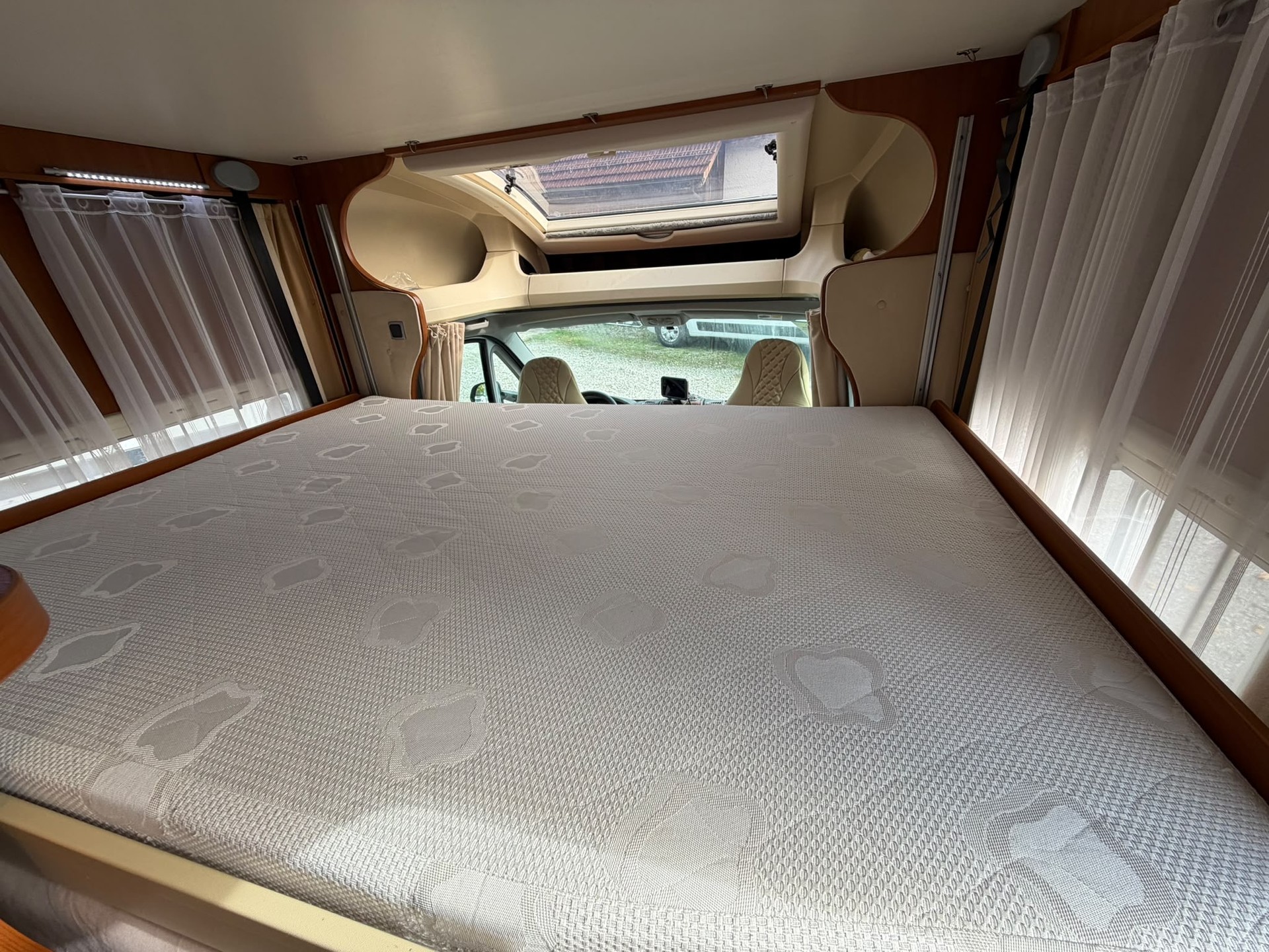 FIAT ***2.3JTD 130PS***CHAUSSON WELCOME SWEET *** SEHR COMPACT***NUR 5.90 METER-LANG***NUR 43000TKM***HUBBETT***-image-19