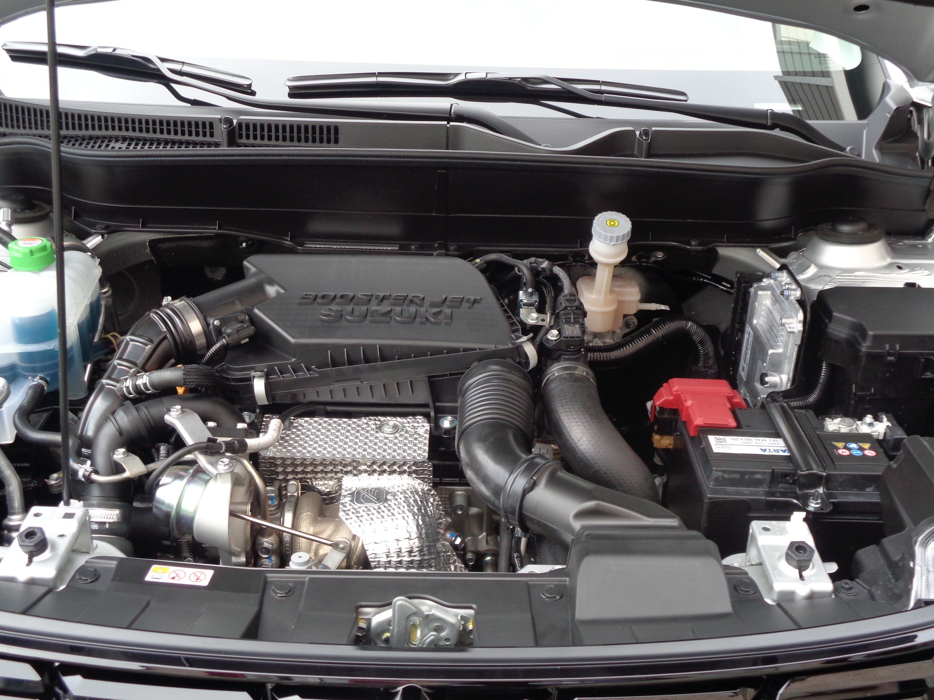 SUZUKI Vitara 1.4 Boosterjet Piz Sulai 4x4 Hybrid-image-11