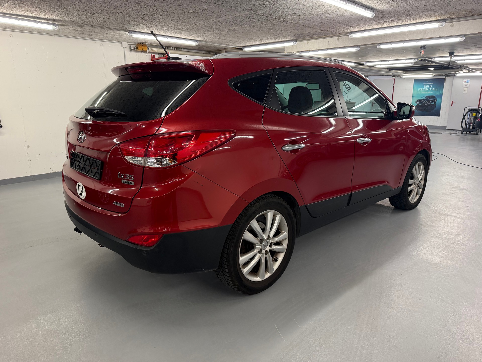 HYUNDAI iX 35 2.0 CRDi Premium 4WD Automatic-image-4
