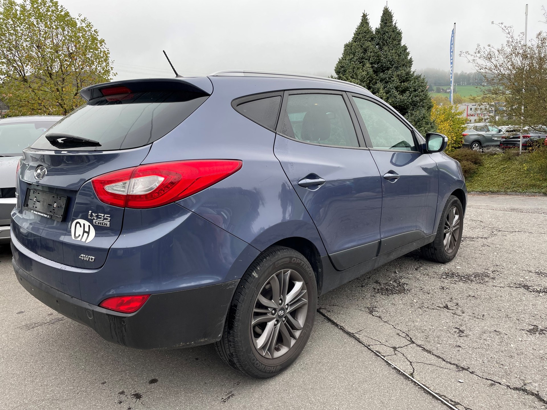 HYUNDAI iX 35 2.0 CRDi Style 4WD-image-2