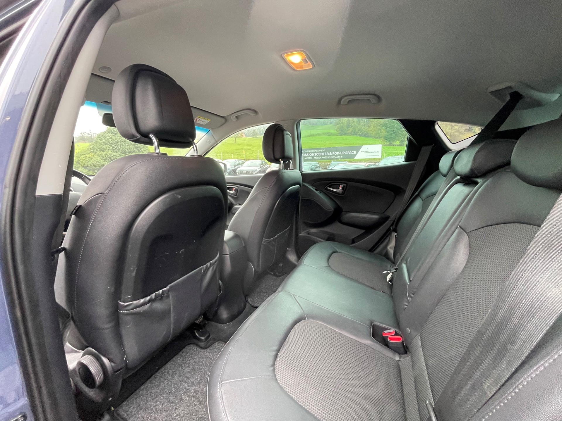 HYUNDAI iX 35 2.0 CRDi Style 4WD-image-7