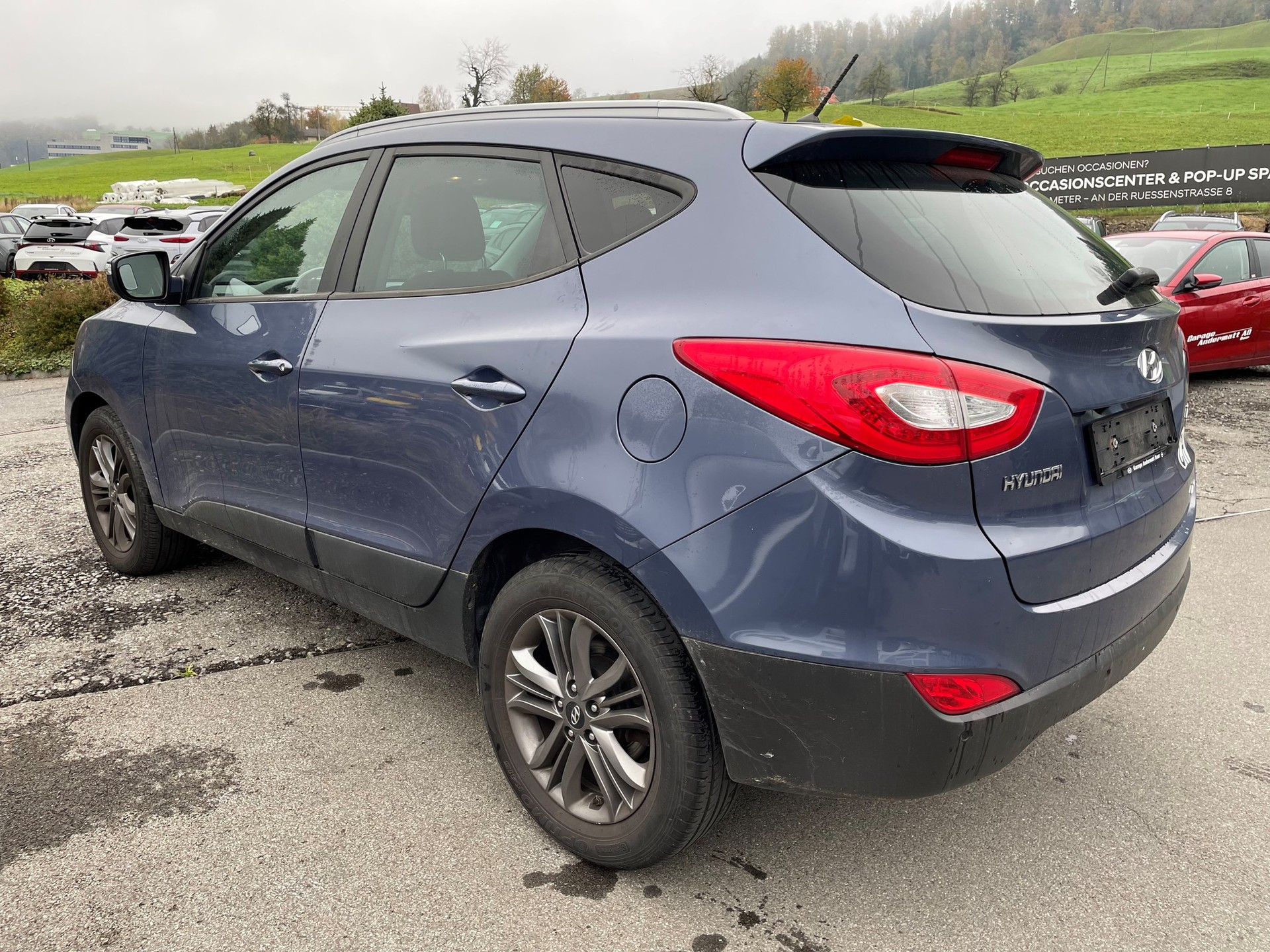 HYUNDAI iX 35 2.0 CRDi Style 4WD-image-3