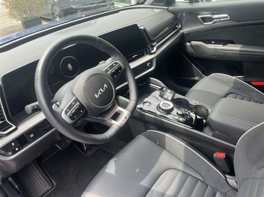 KIA Sportage 1.6 T-GDi PHEV GT-Line-image-2