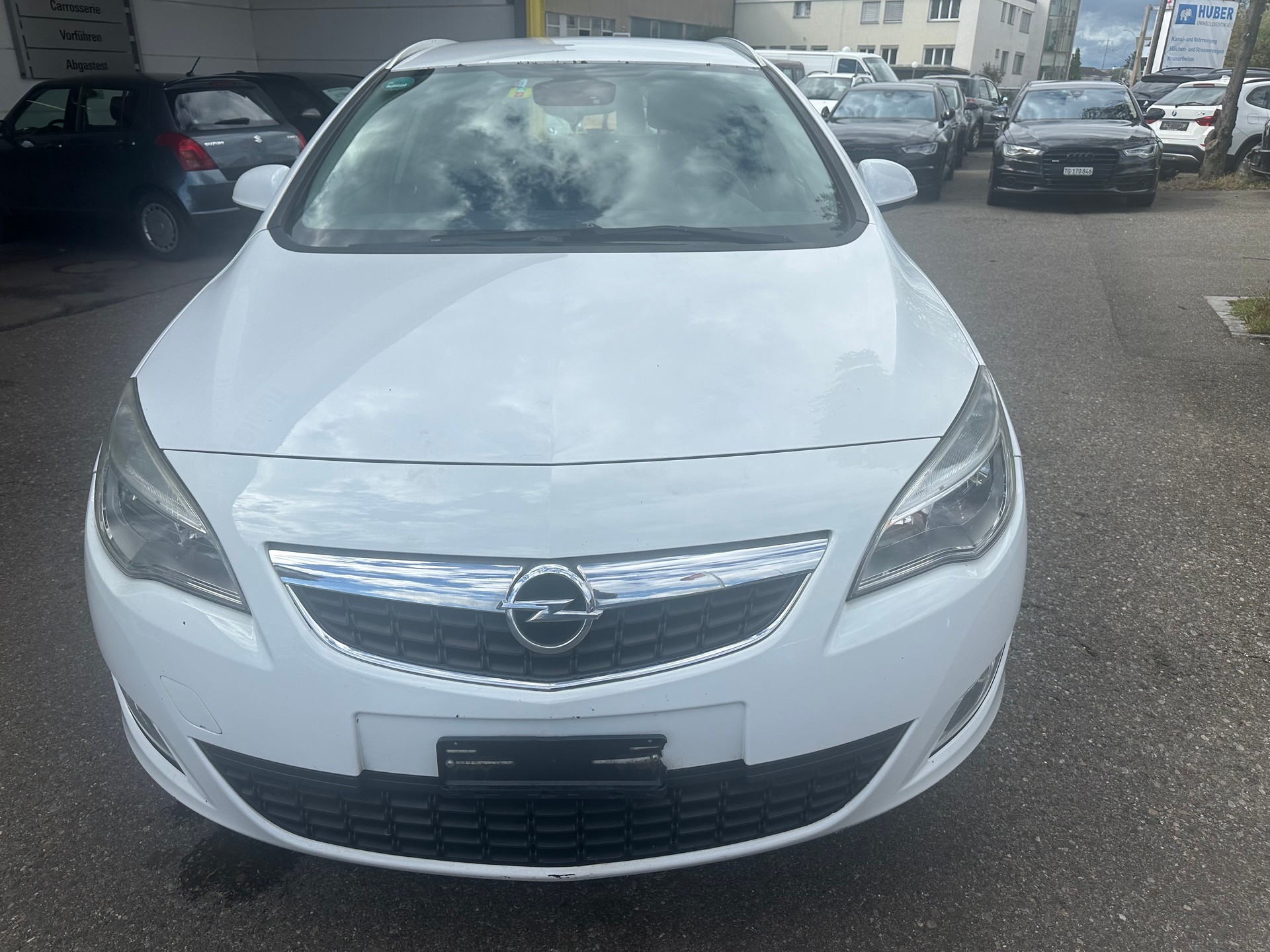 OPEL Astra SportsTourer 2.0 CDTi Sport Automatic-image-2