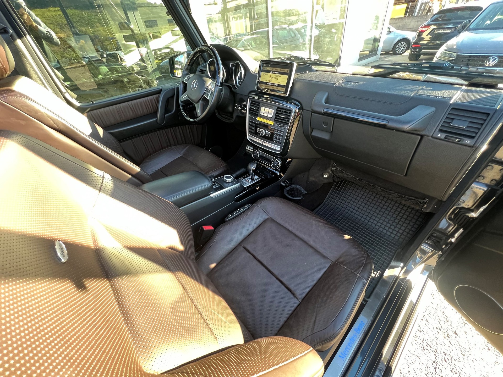 MERCEDES-BENZ G 500 Cabrio 7G-Tronic-image-12