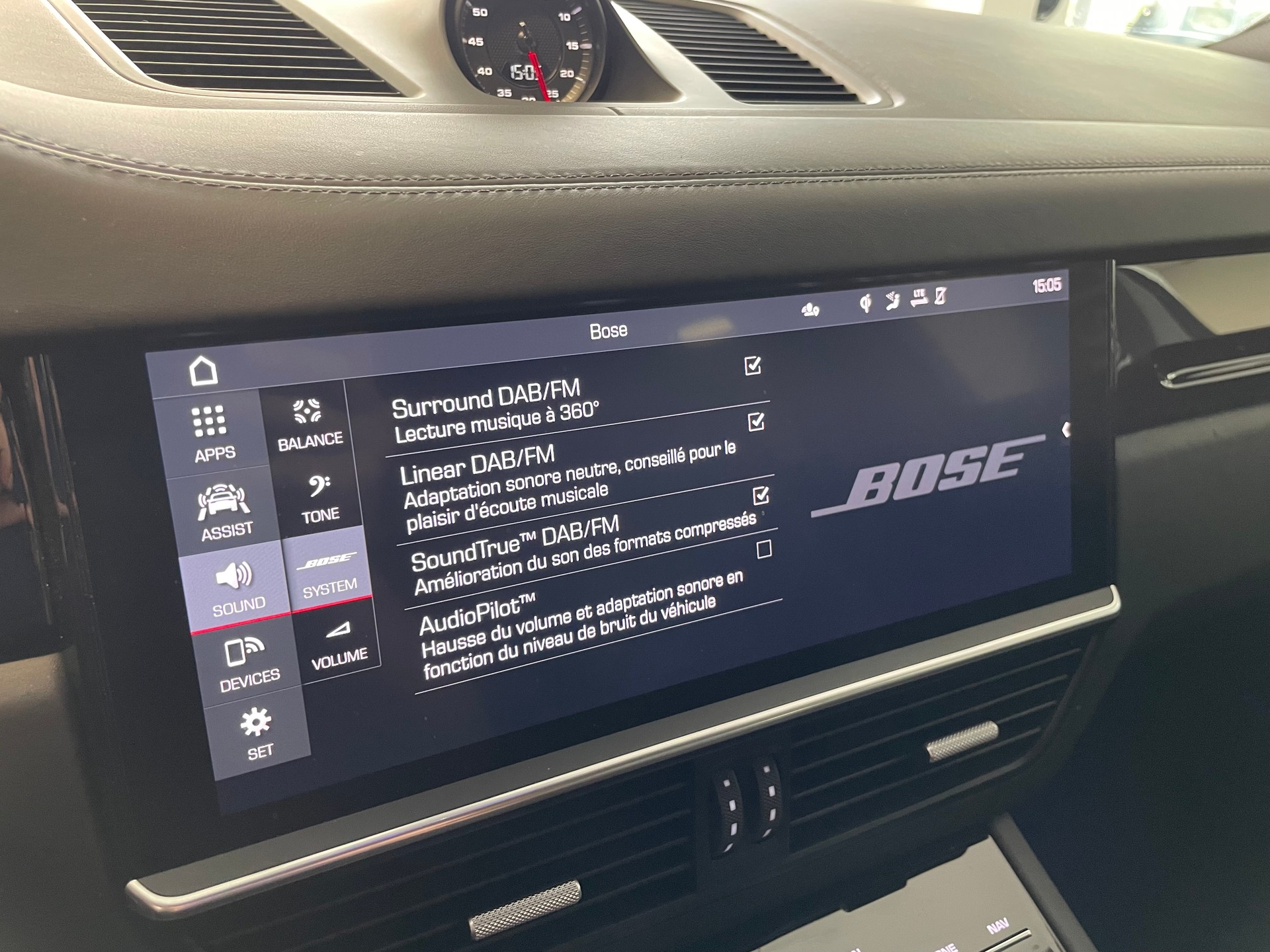 PORSCHE Cayenne S-image-19