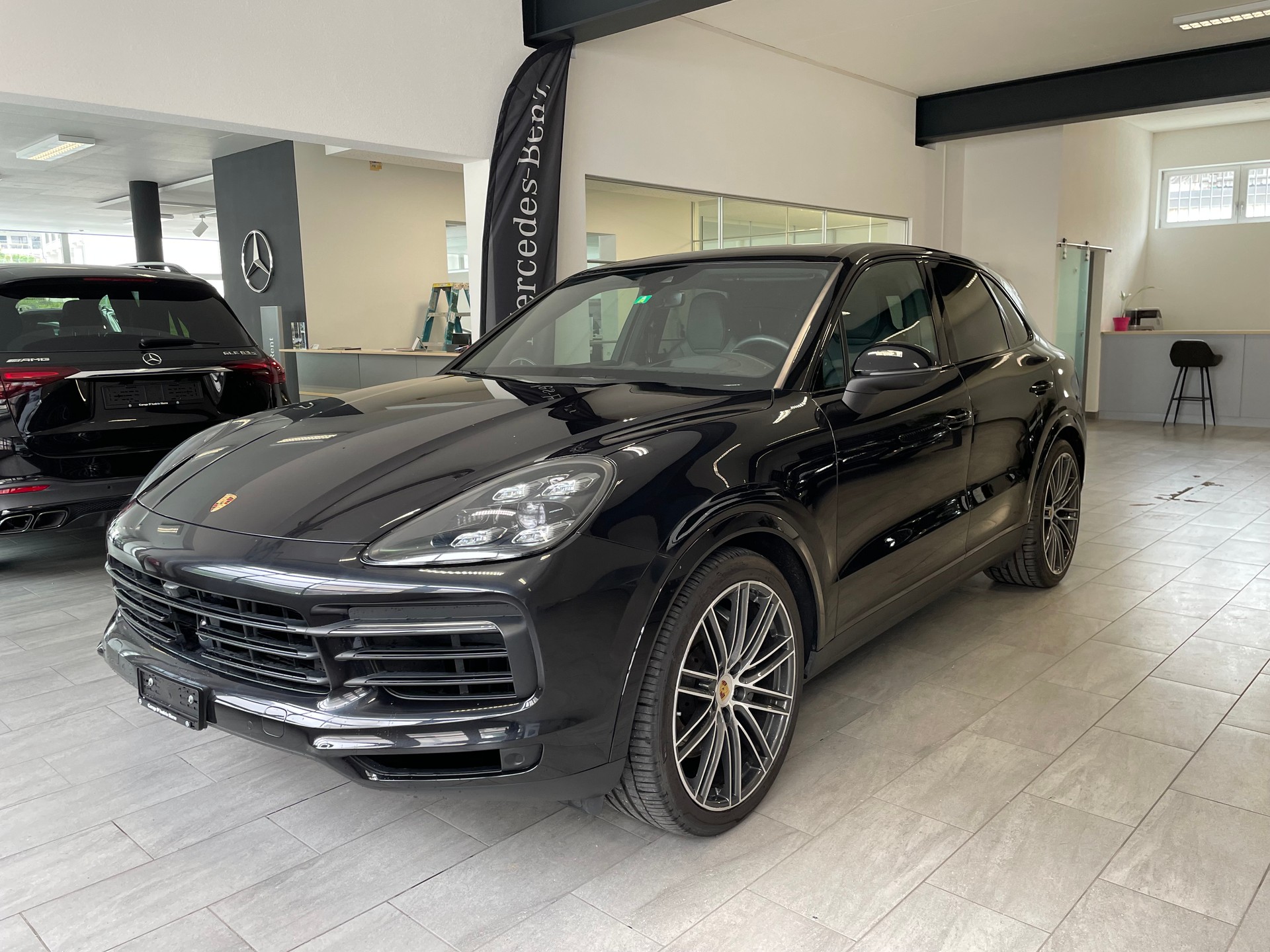 PORSCHE Cayenne S-image-0