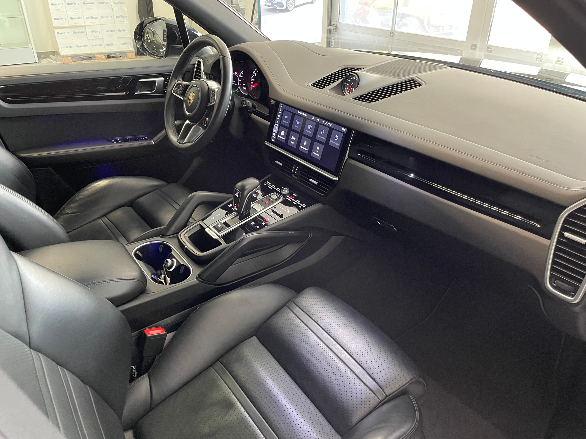 PORSCHE Cayenne S-image-10