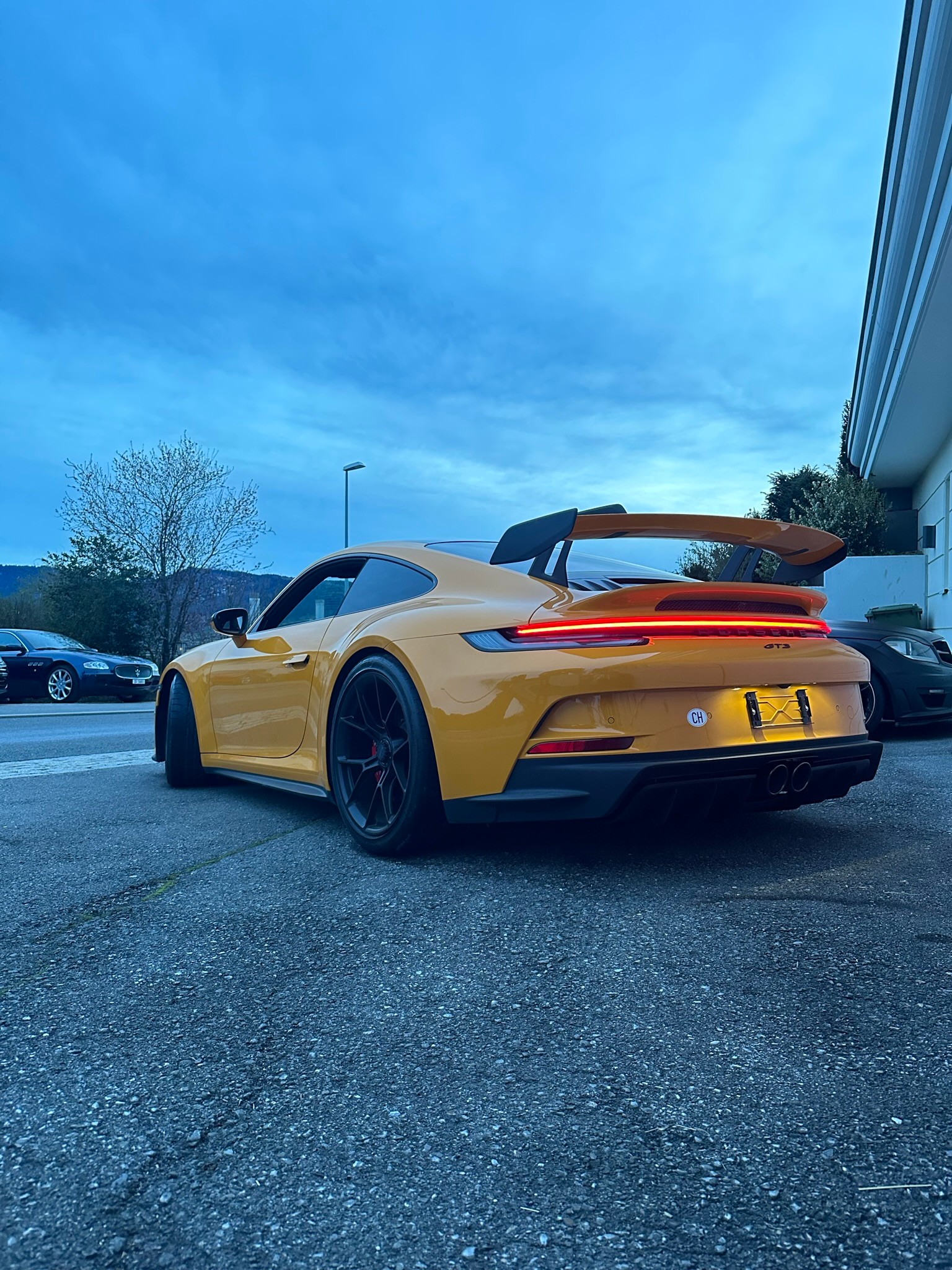 PORSCHE 911 GT3 PDK-image-3