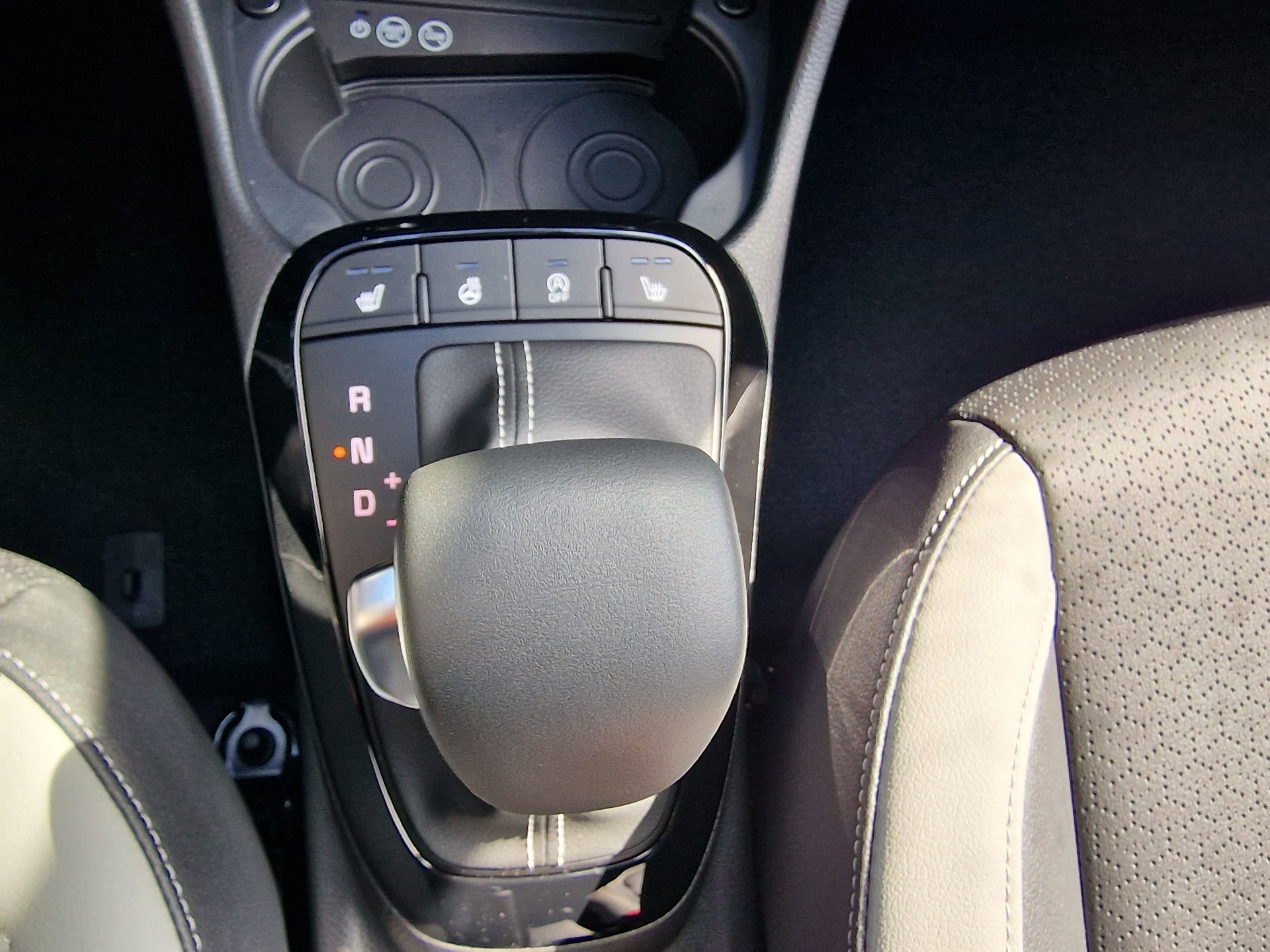 KIA Picanto 1.2 CVVT GT-Line Automatic-image-10