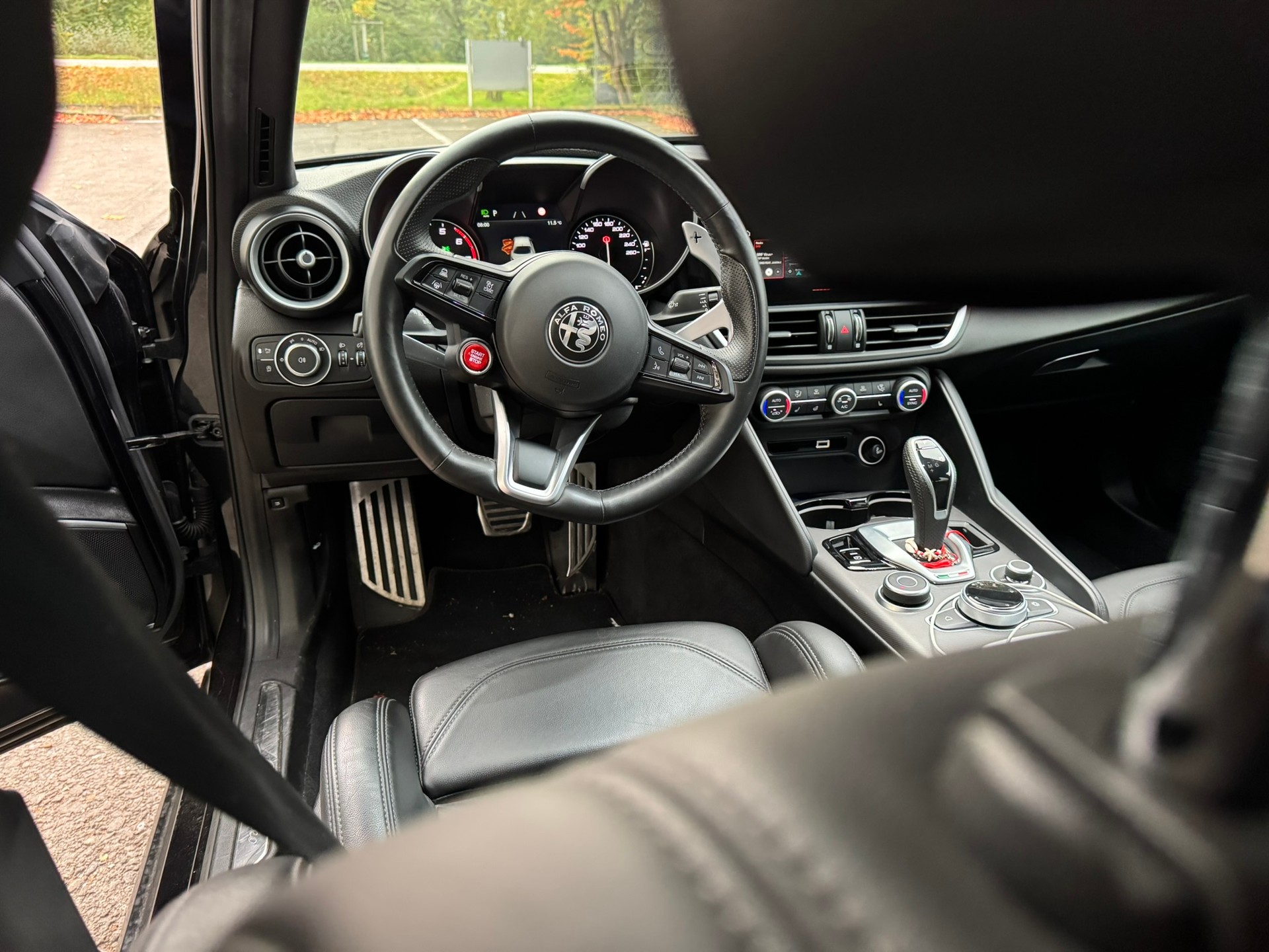 ALFA ROMEO Giulia 2.0 Veloce Q4 Automatic-image-6