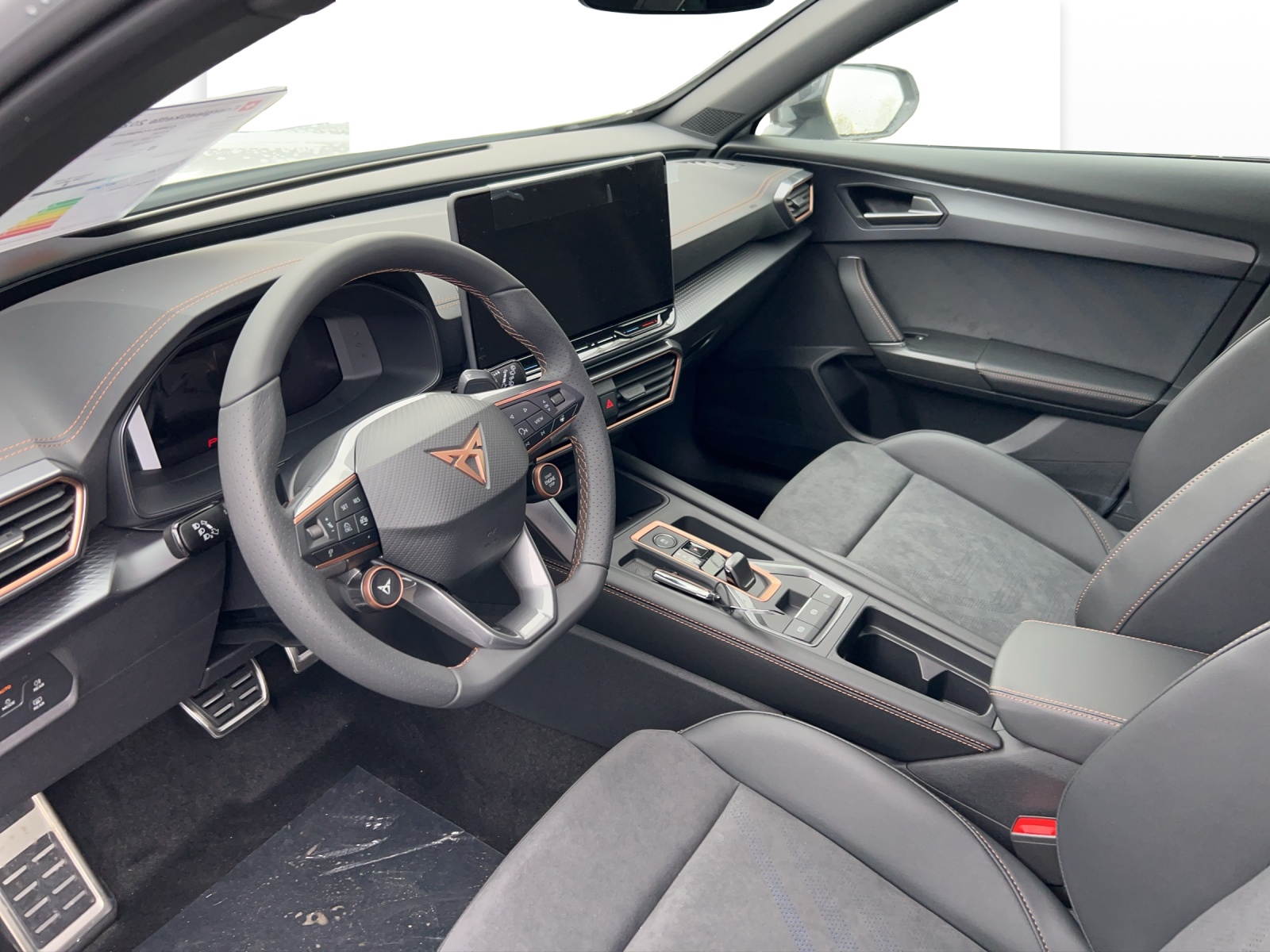 CUPRA CUPRA FORMENTOR 333PS 4DRIVE-image-4