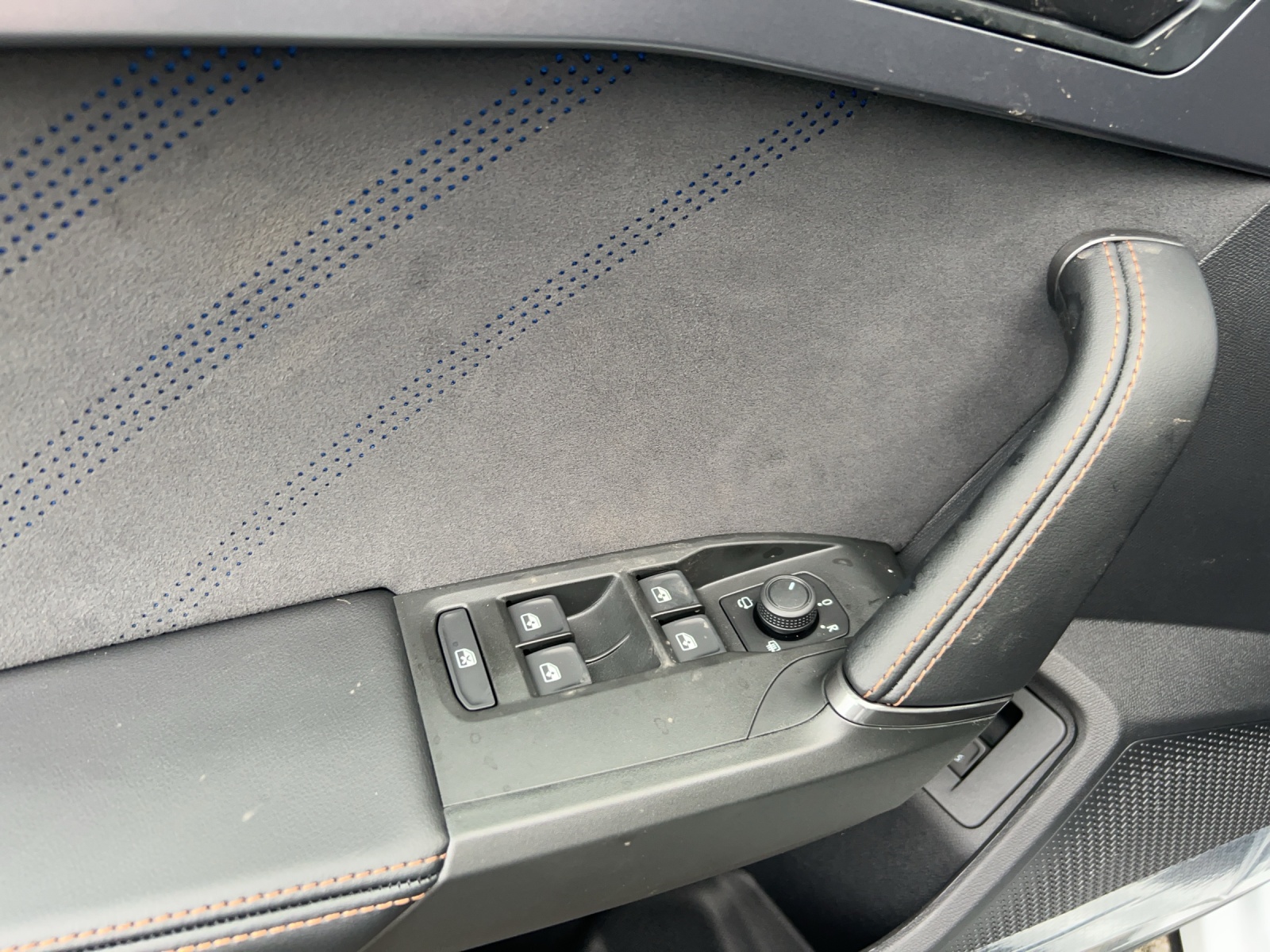 CUPRA CUPRA FORMENTOR 333PS 4DRIVE-image-6