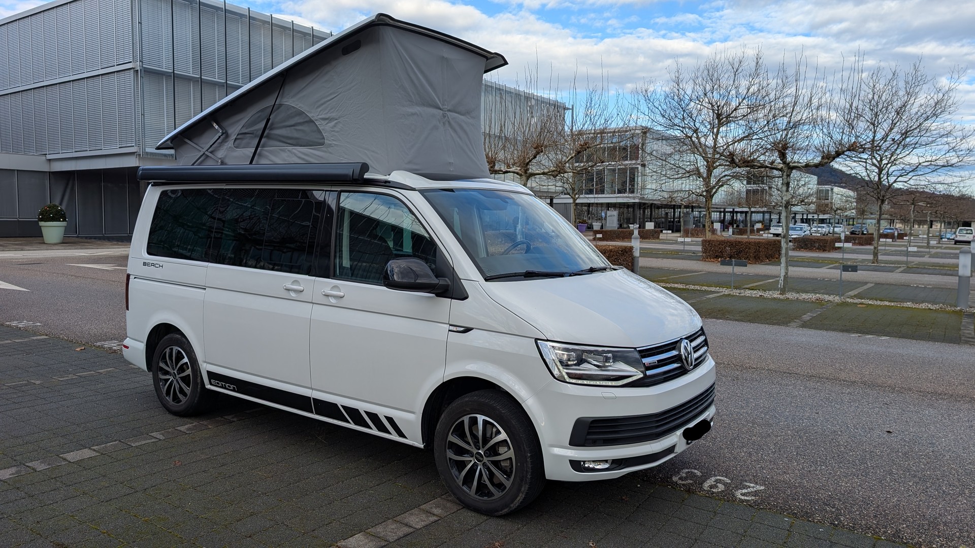VW T6 California 2.0 TDI Beach 4Motion-image-1