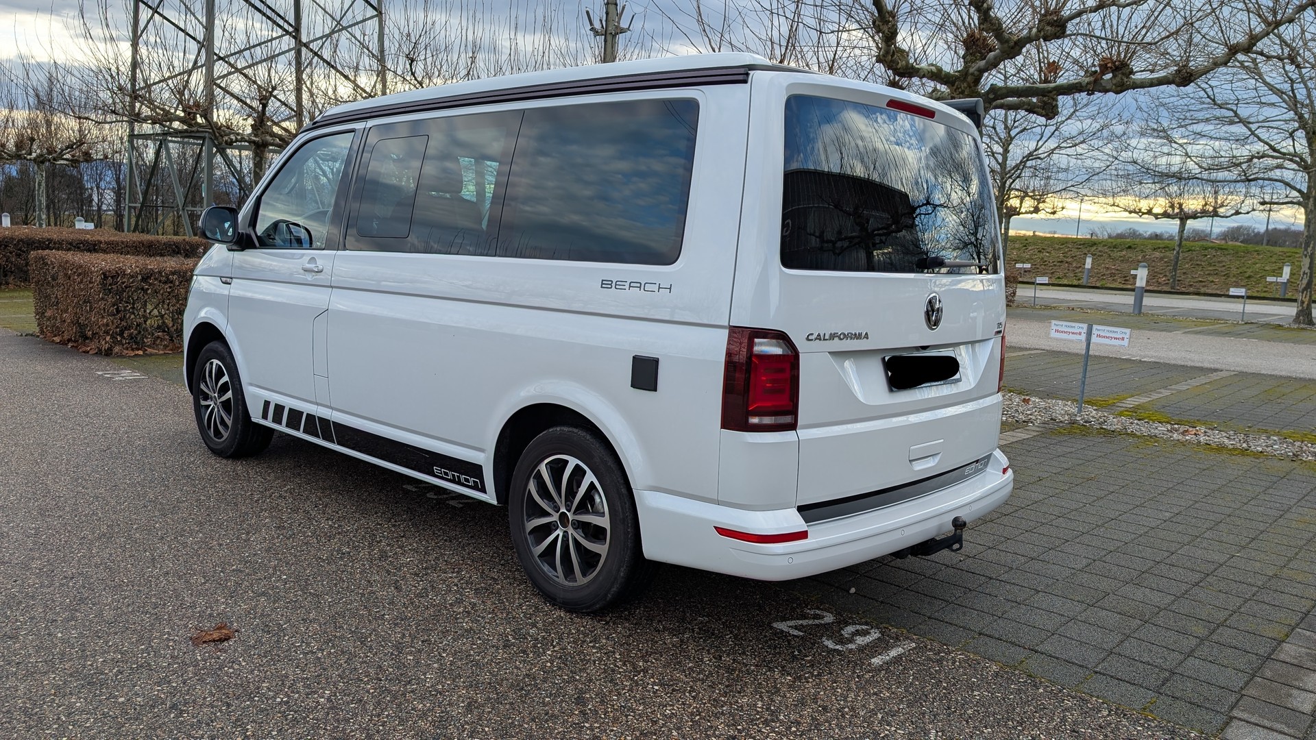 VW T6 California 2.0 TDI Beach 4Motion-image-2