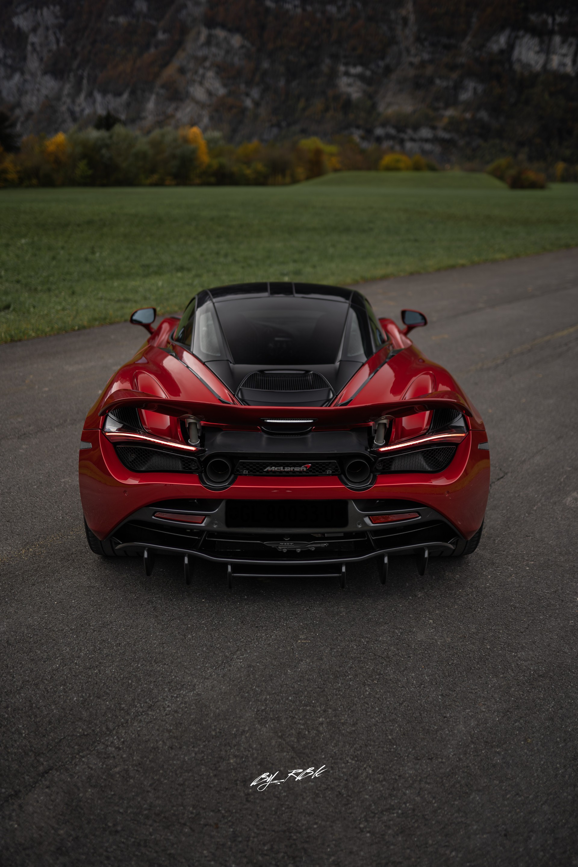McLAREN 720S Coupé 4.0 V8 SSG-image-8