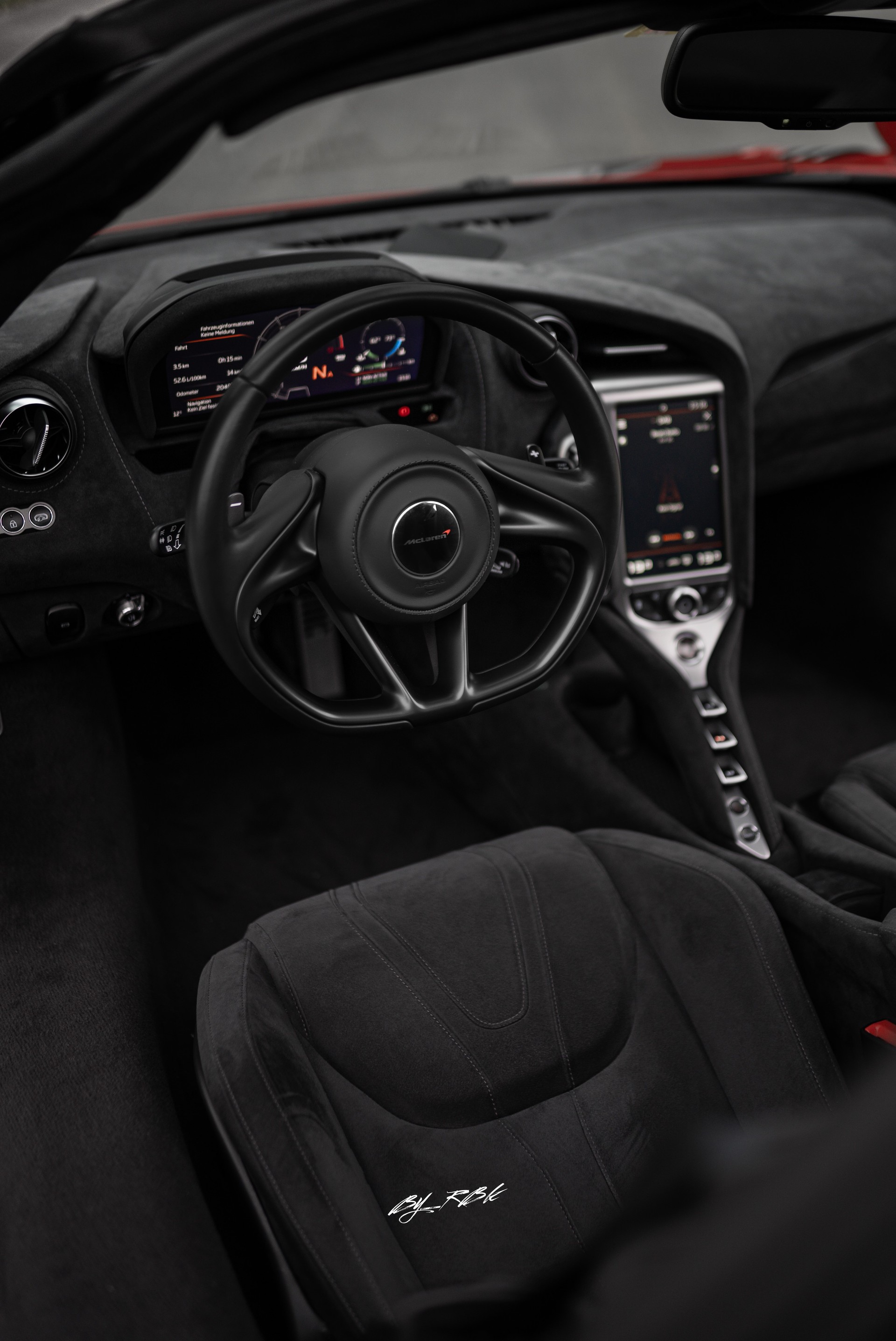 McLAREN 720S Coupé 4.0 V8 SSG-image-9