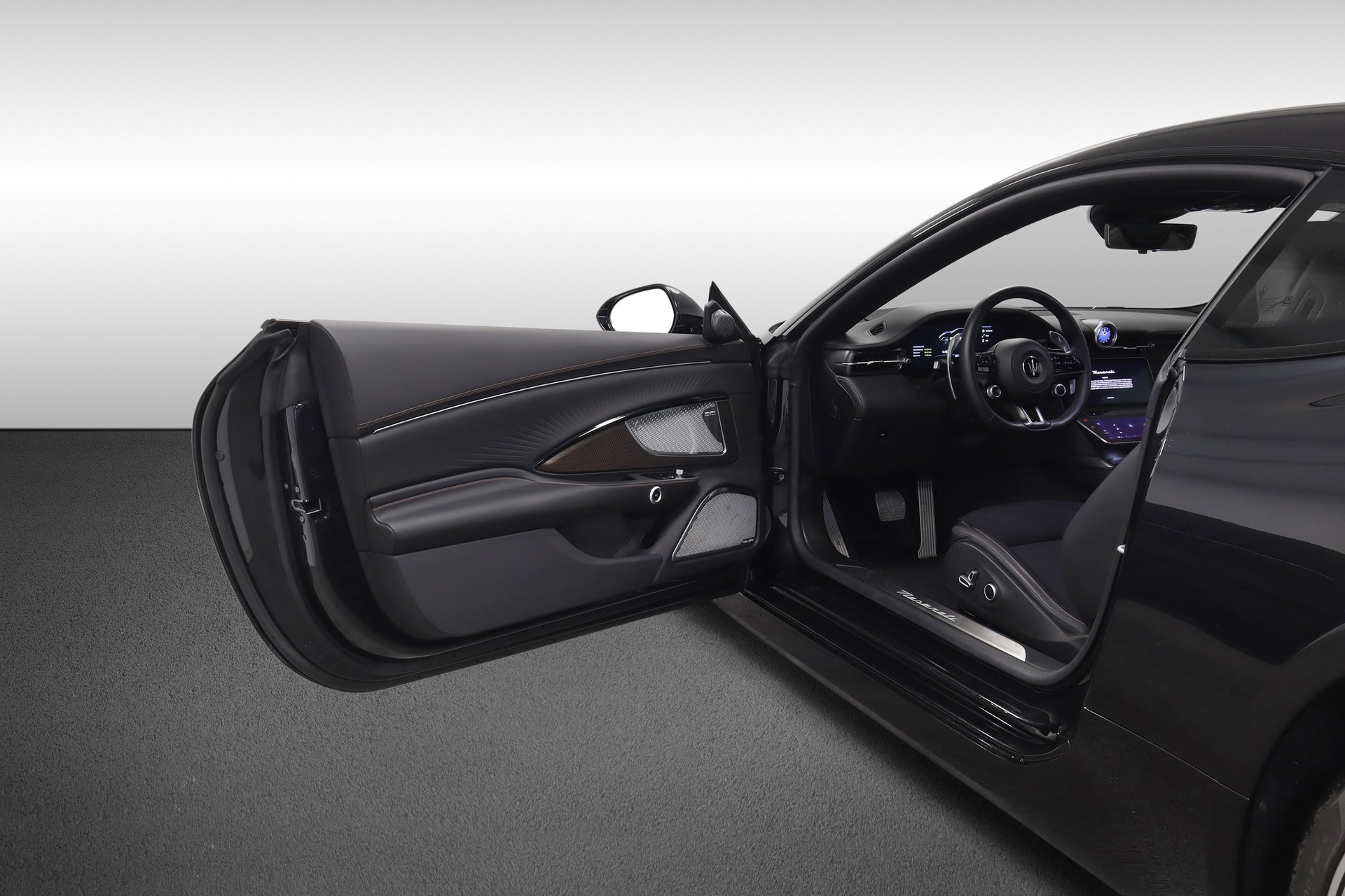 MASERATI GranTurismo Folgore 92kWh-image-9